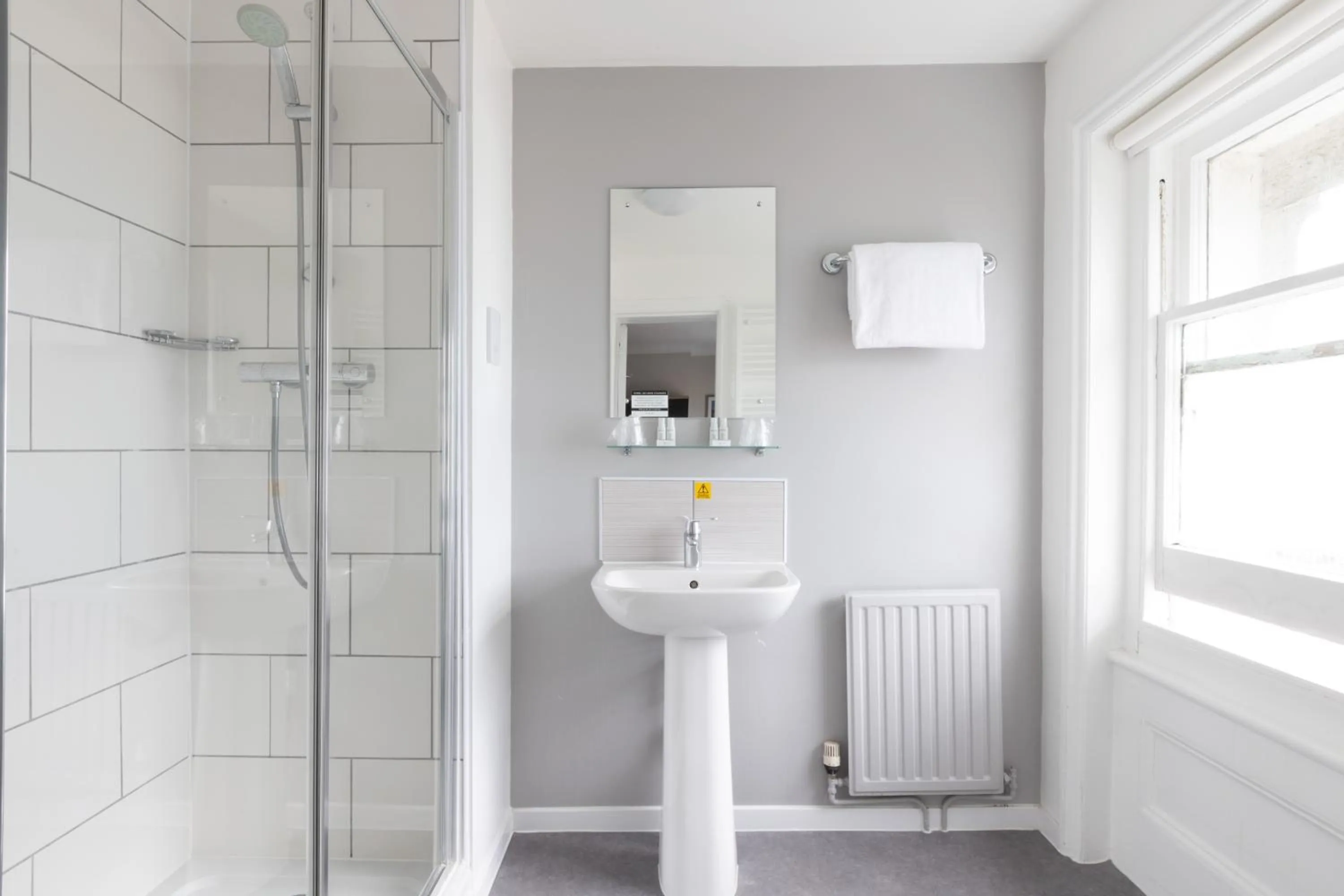 Shower in The Burlington Hotel