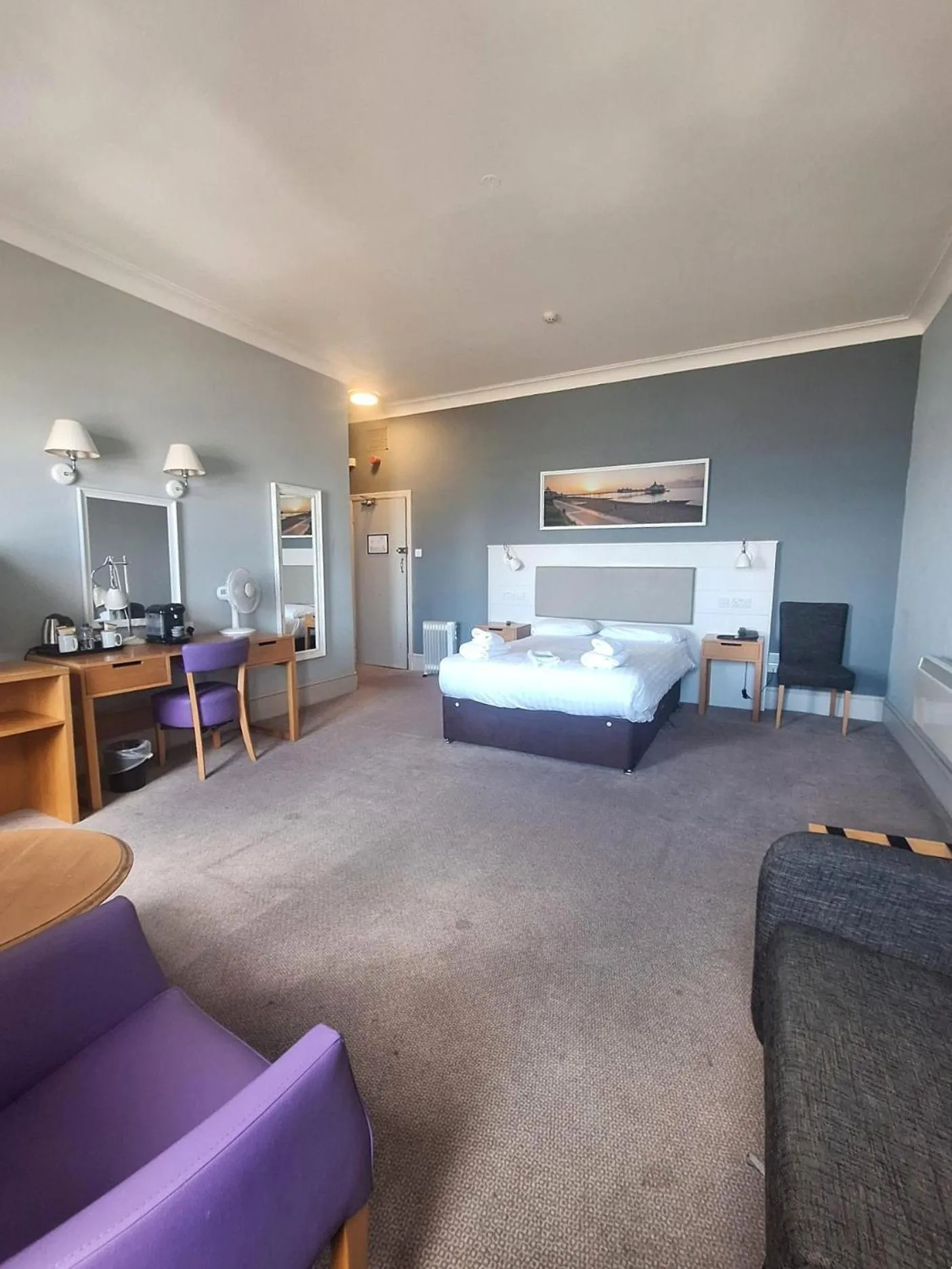 Bed in The Burlington Hotel