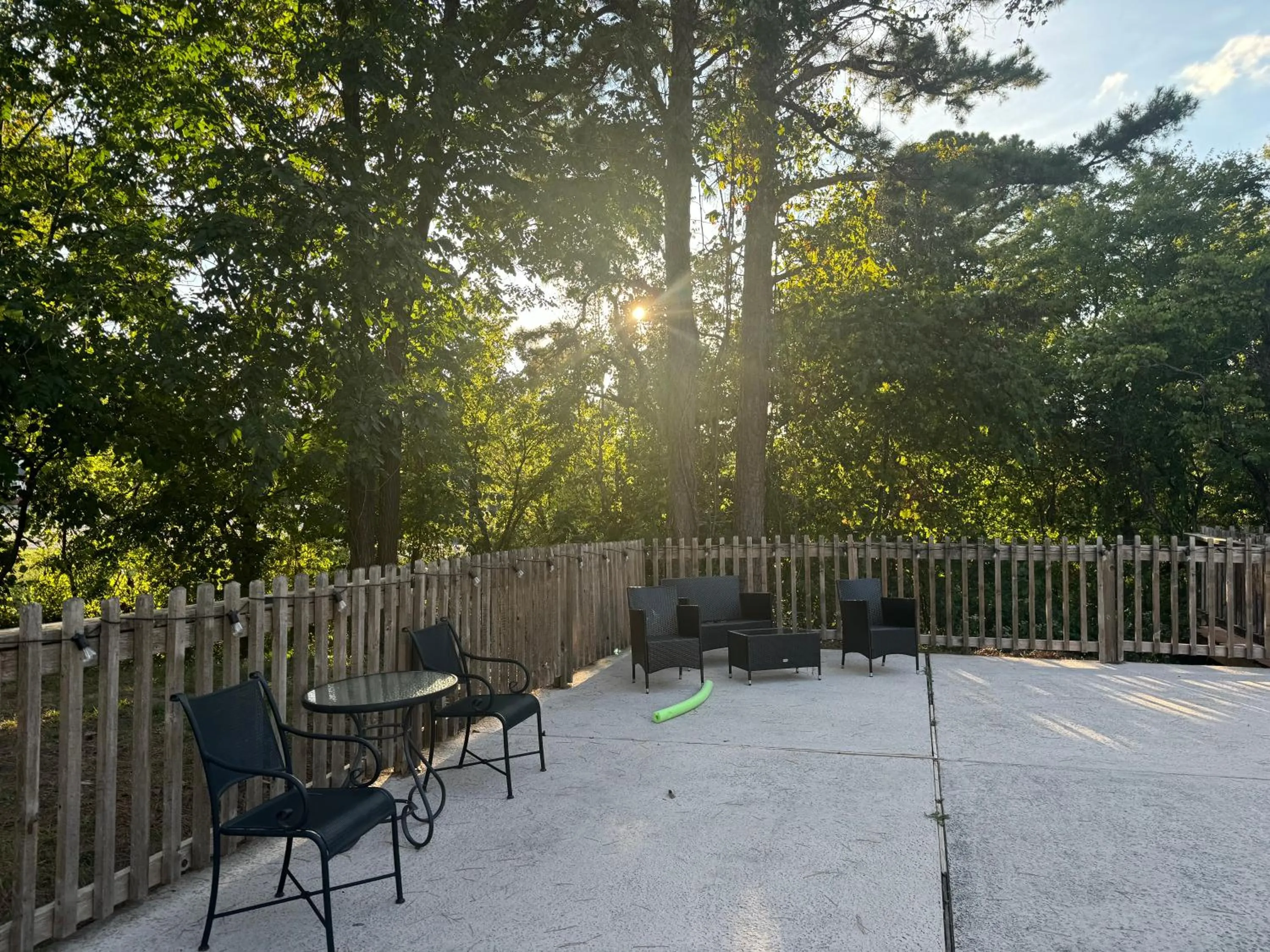 Property building in Eureka Springs Heritage Motel