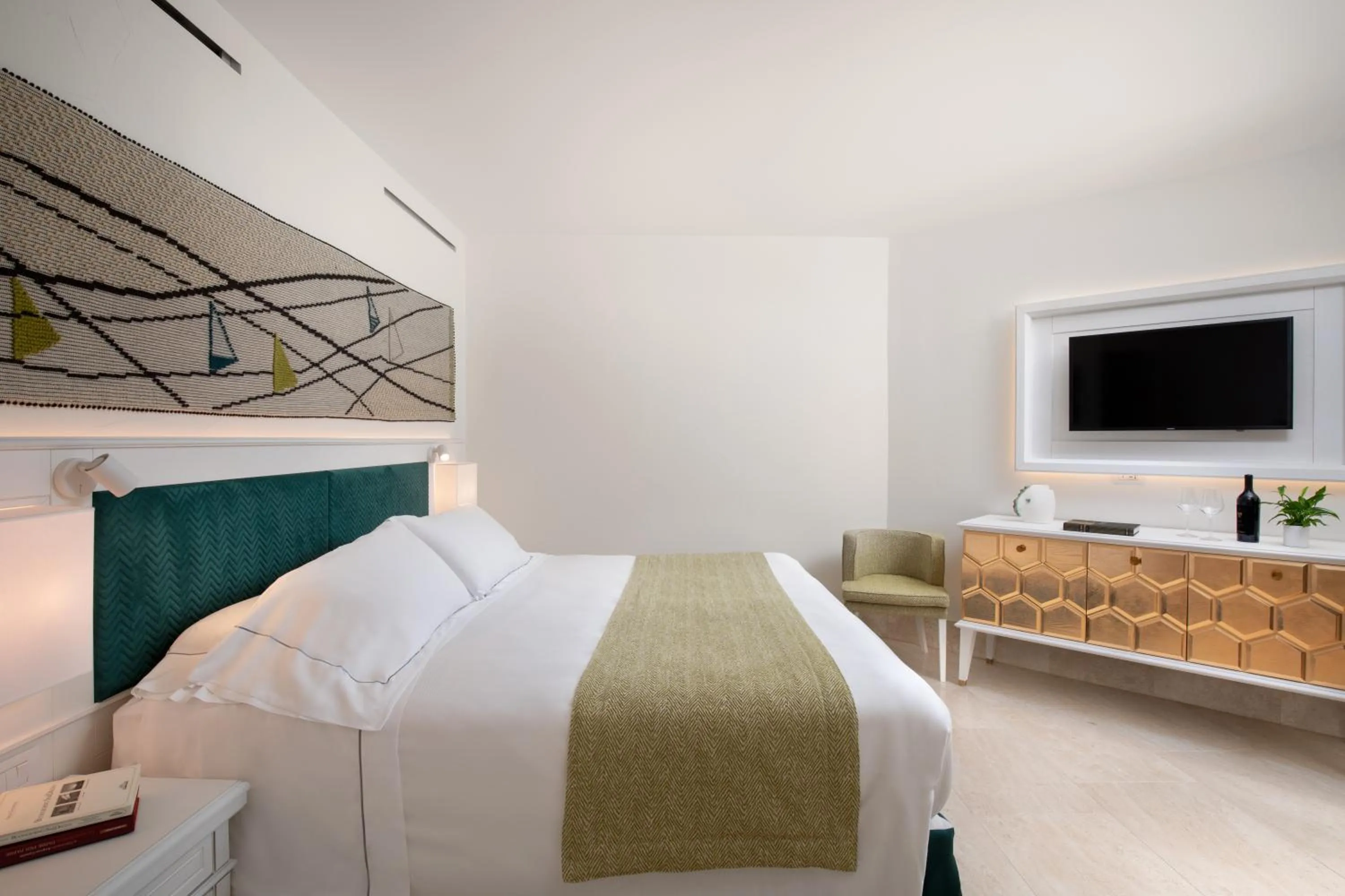 Bedroom, Bed in Hotel Abi d'Oru