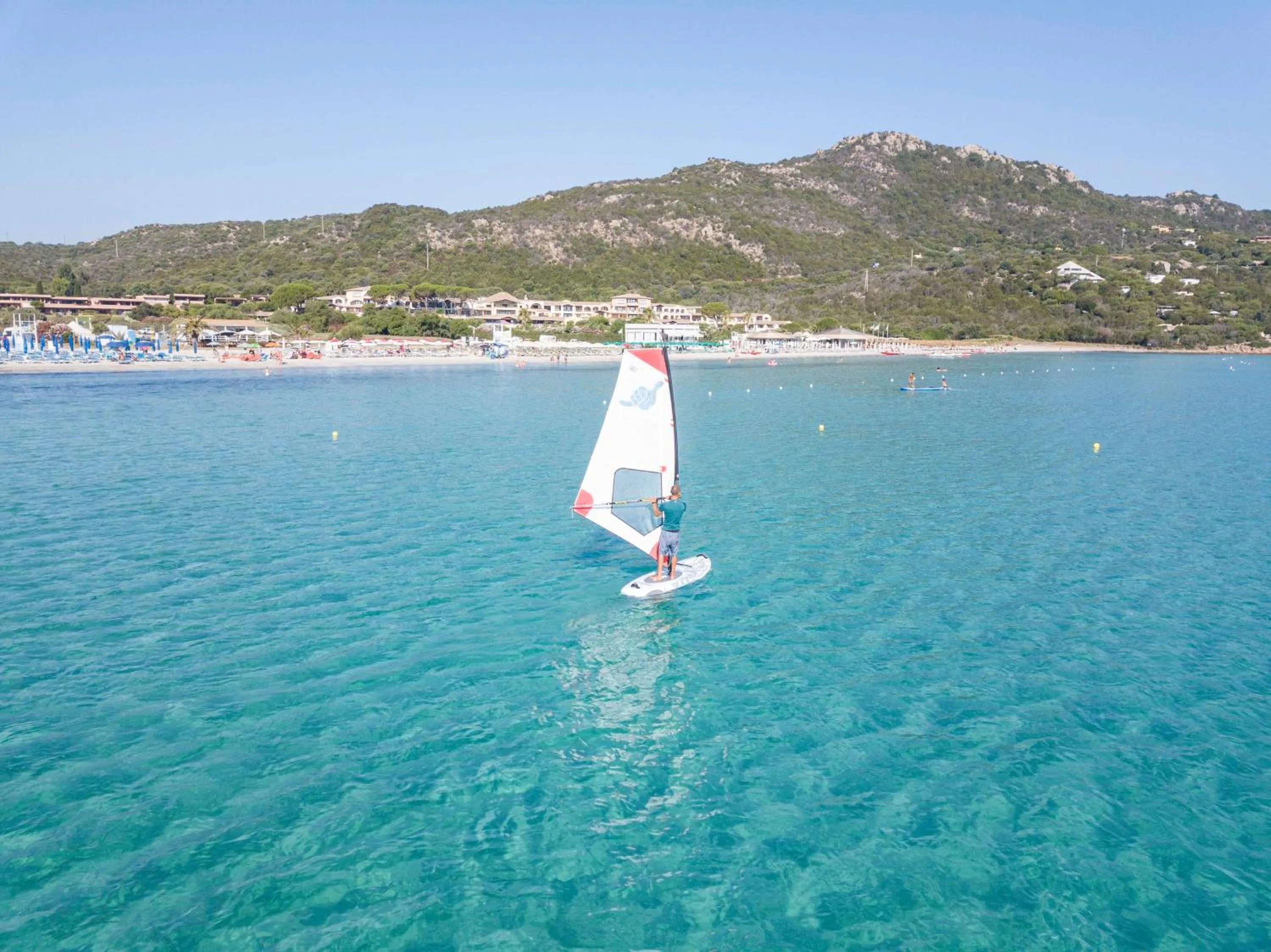 Windsurfing in Hotel Abi d'Oru