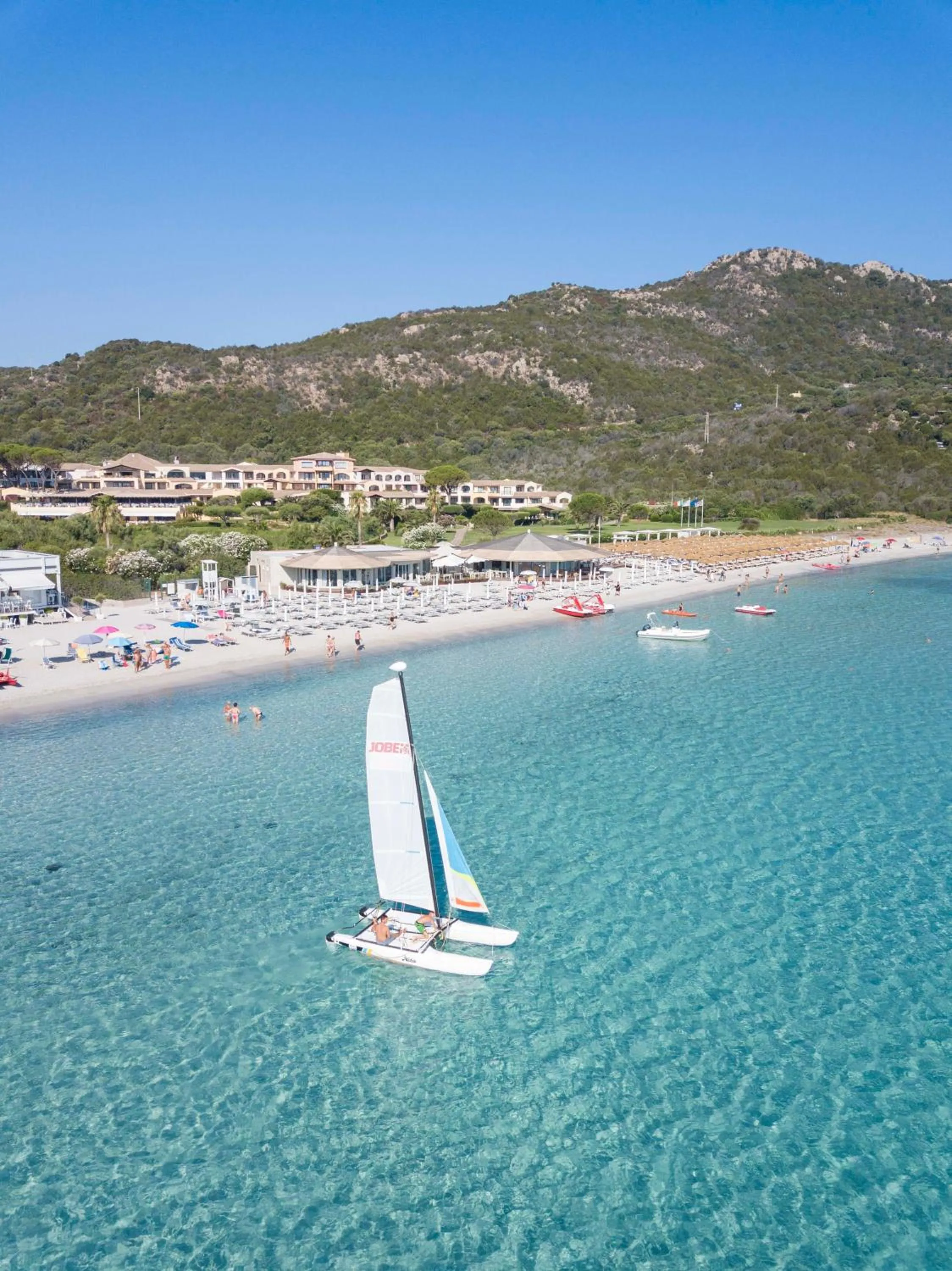 Windsurfing in Hotel Abi d'Oru