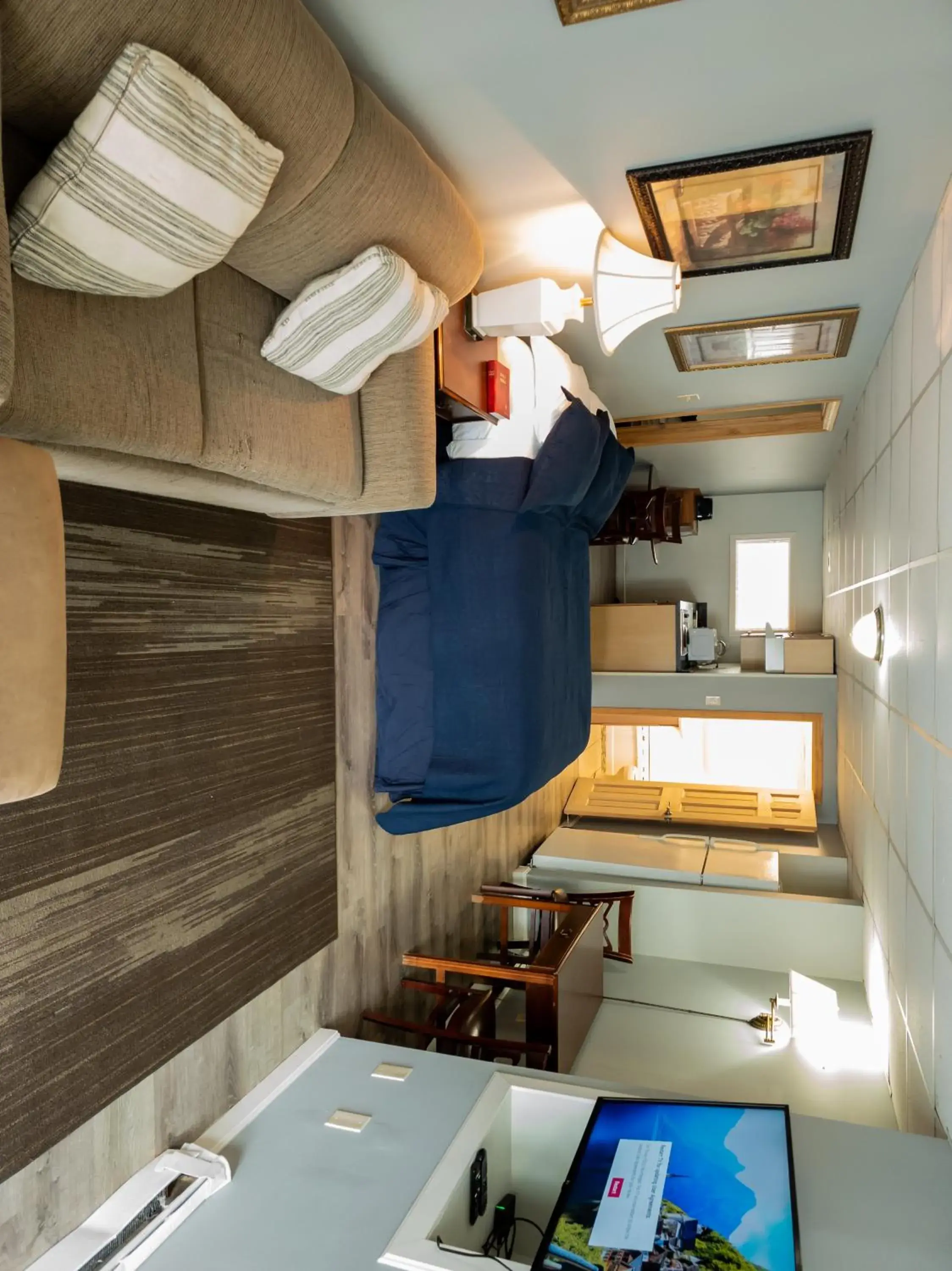 Bed in Ships Inn Bed in Ships Inn