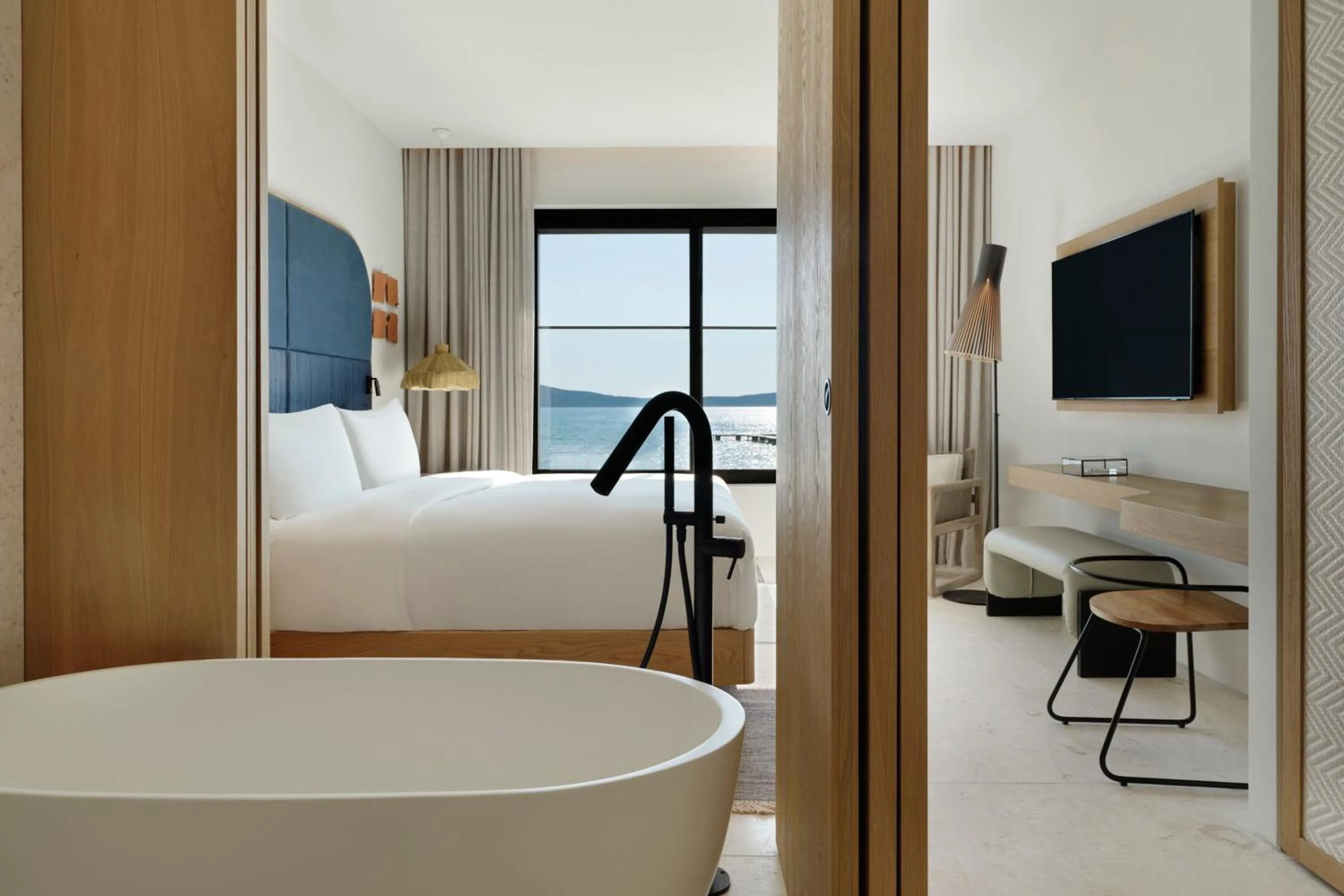 Bedroom, Bed in W Costa Navarino