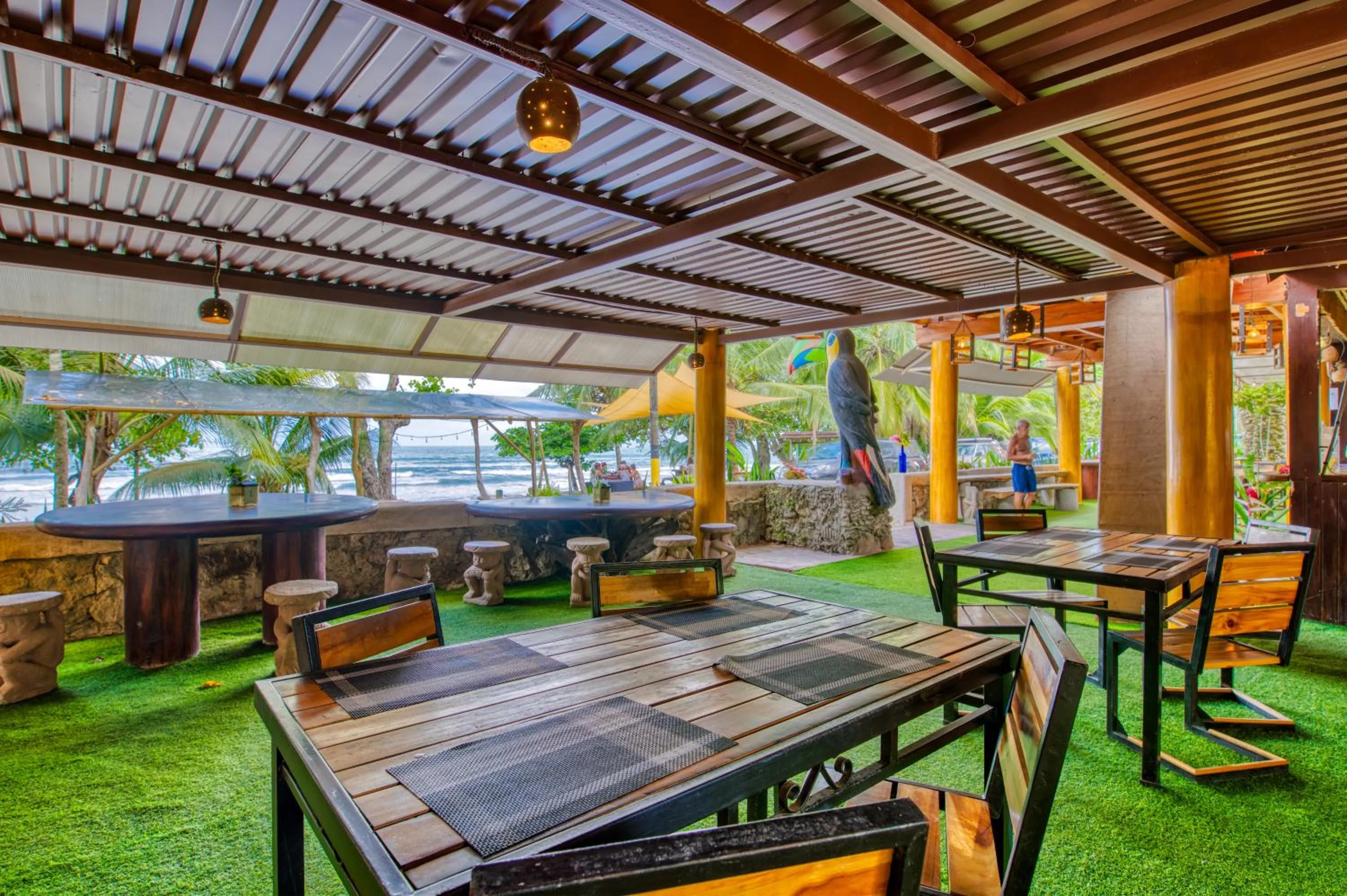 Restaurant/places to eat in Atlantida Lodge Cahuita