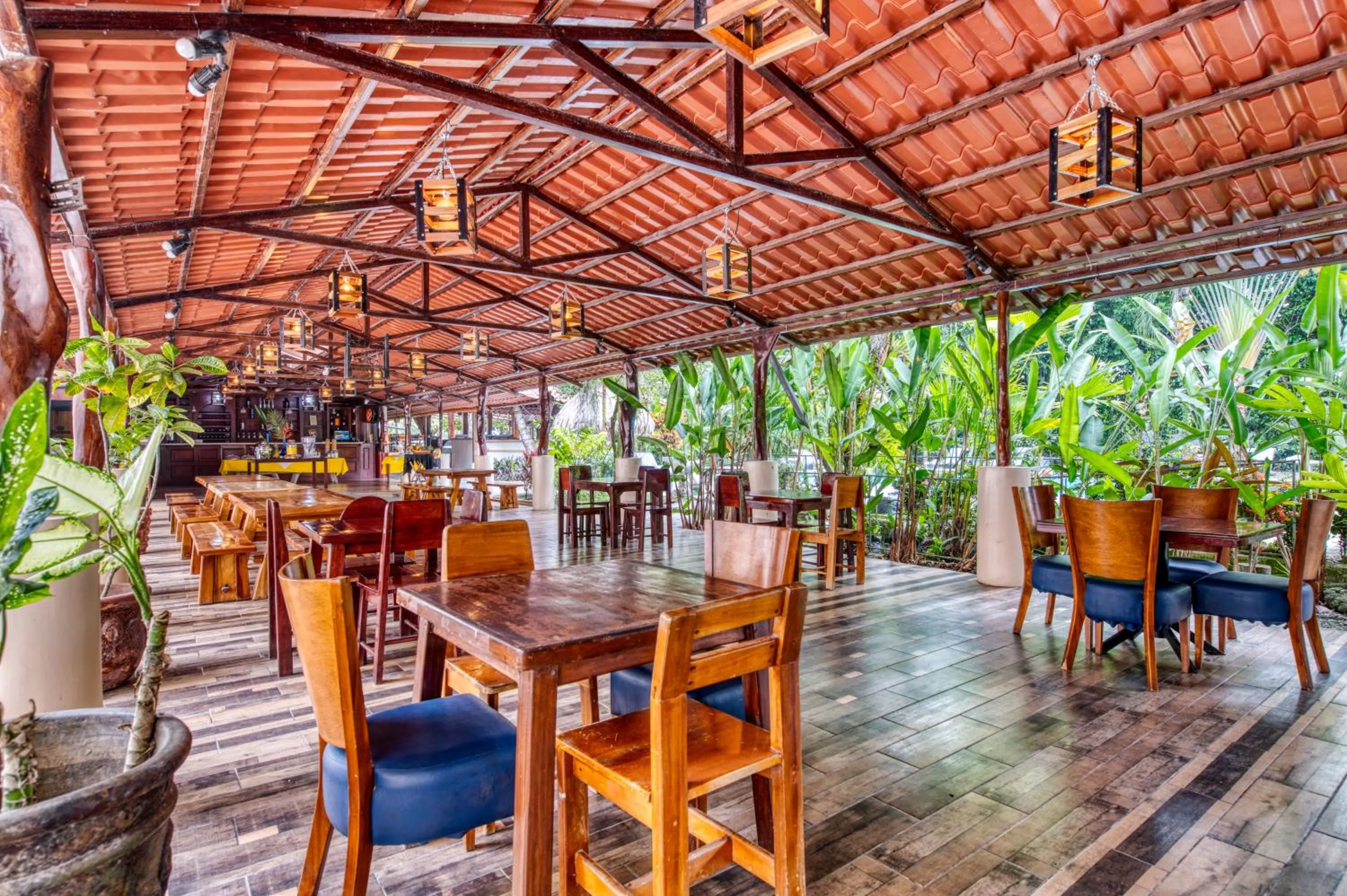 Restaurant/places to eat in Atlantida Lodge Cahuita