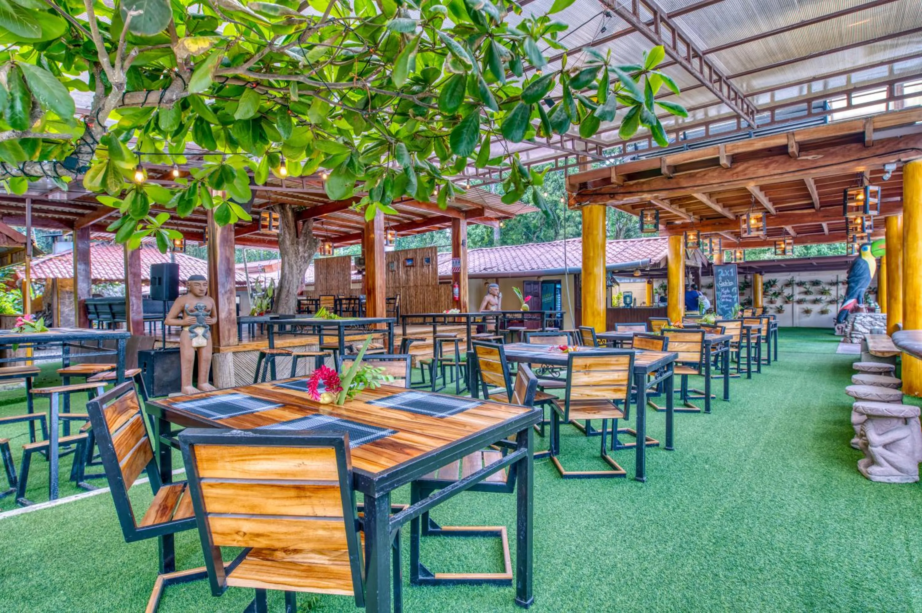 Restaurant/places to eat in Atlantida Lodge Cahuita