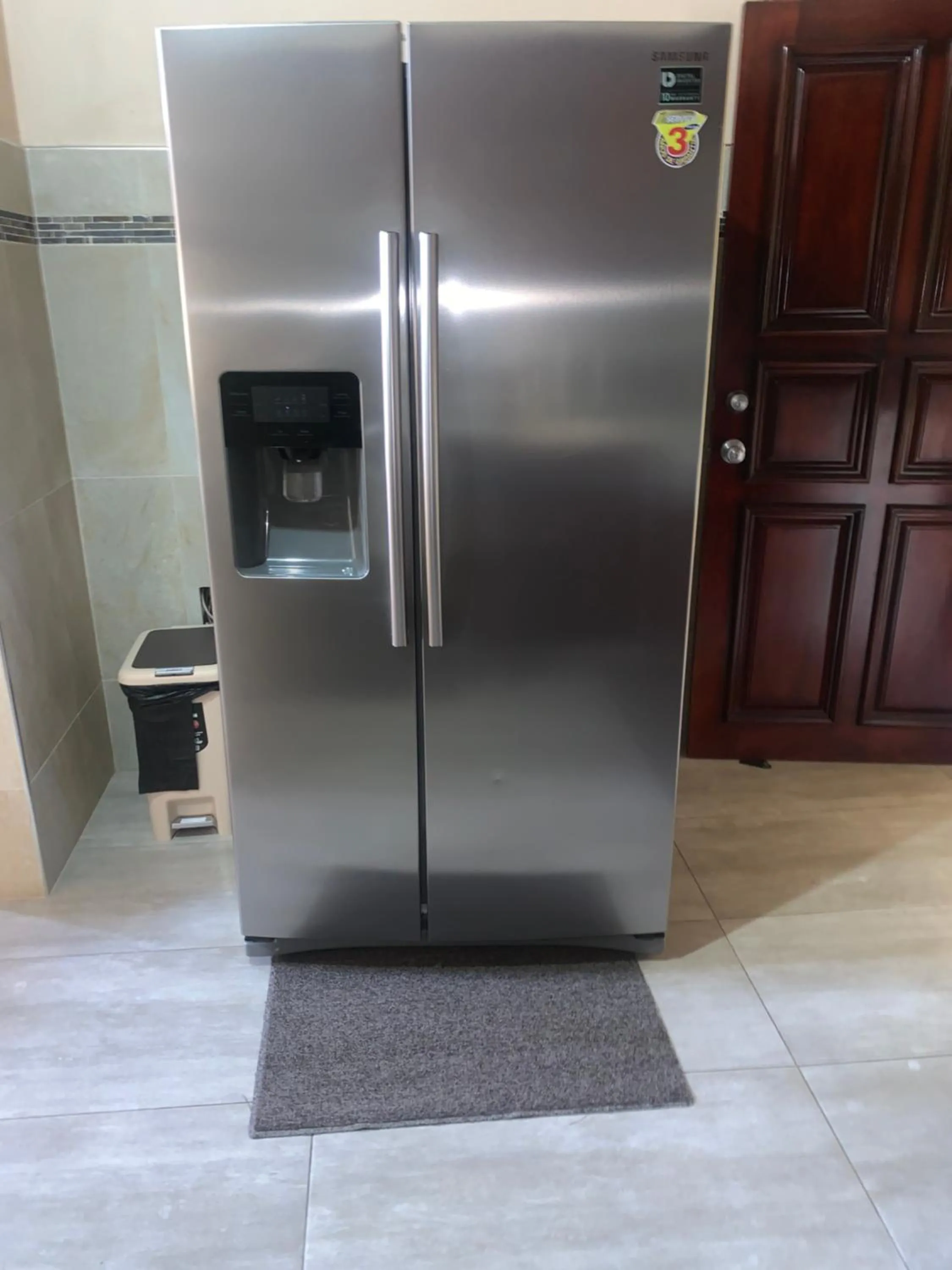 Kitchen or kitchenette in White House by White River