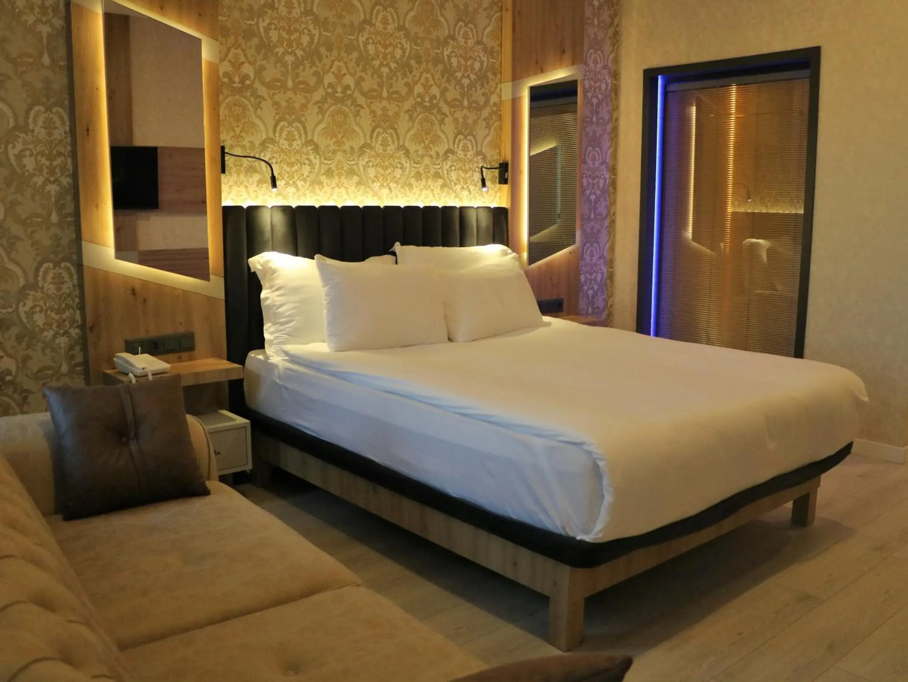 Photo of the whole room, Bed in Isnova Hotel Airport Photo of the whole room, Bed in Isnova Hotel Airport