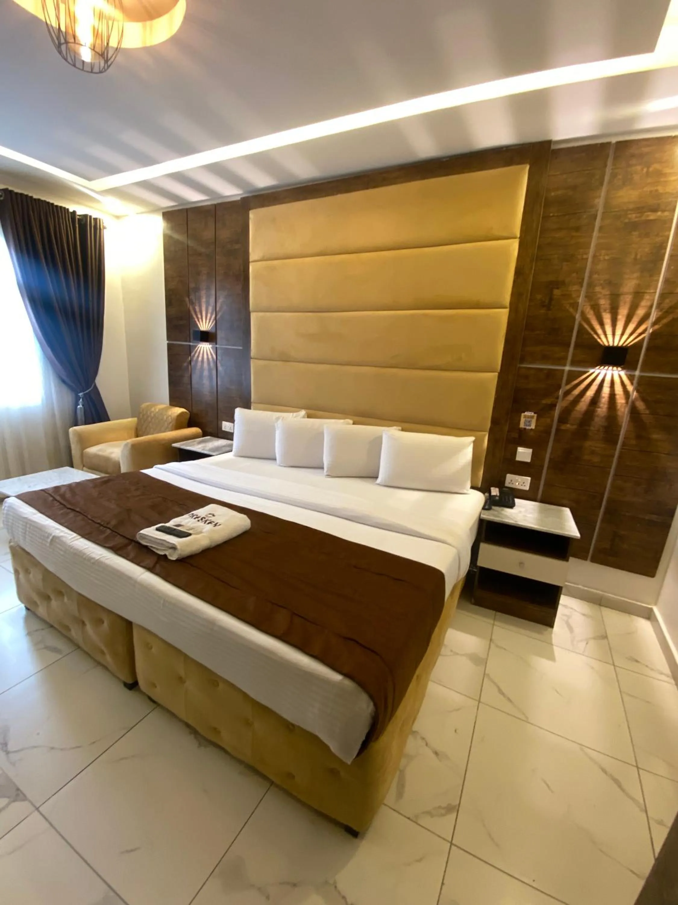 Bed in Presken Hotel White House, Lekki, Lagos