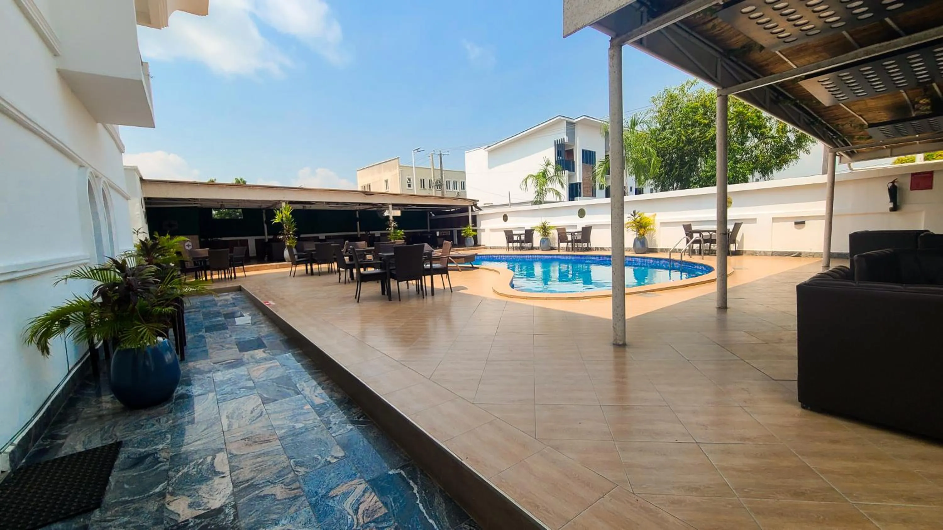 Presken Hotel White House, Lekki, Lagos