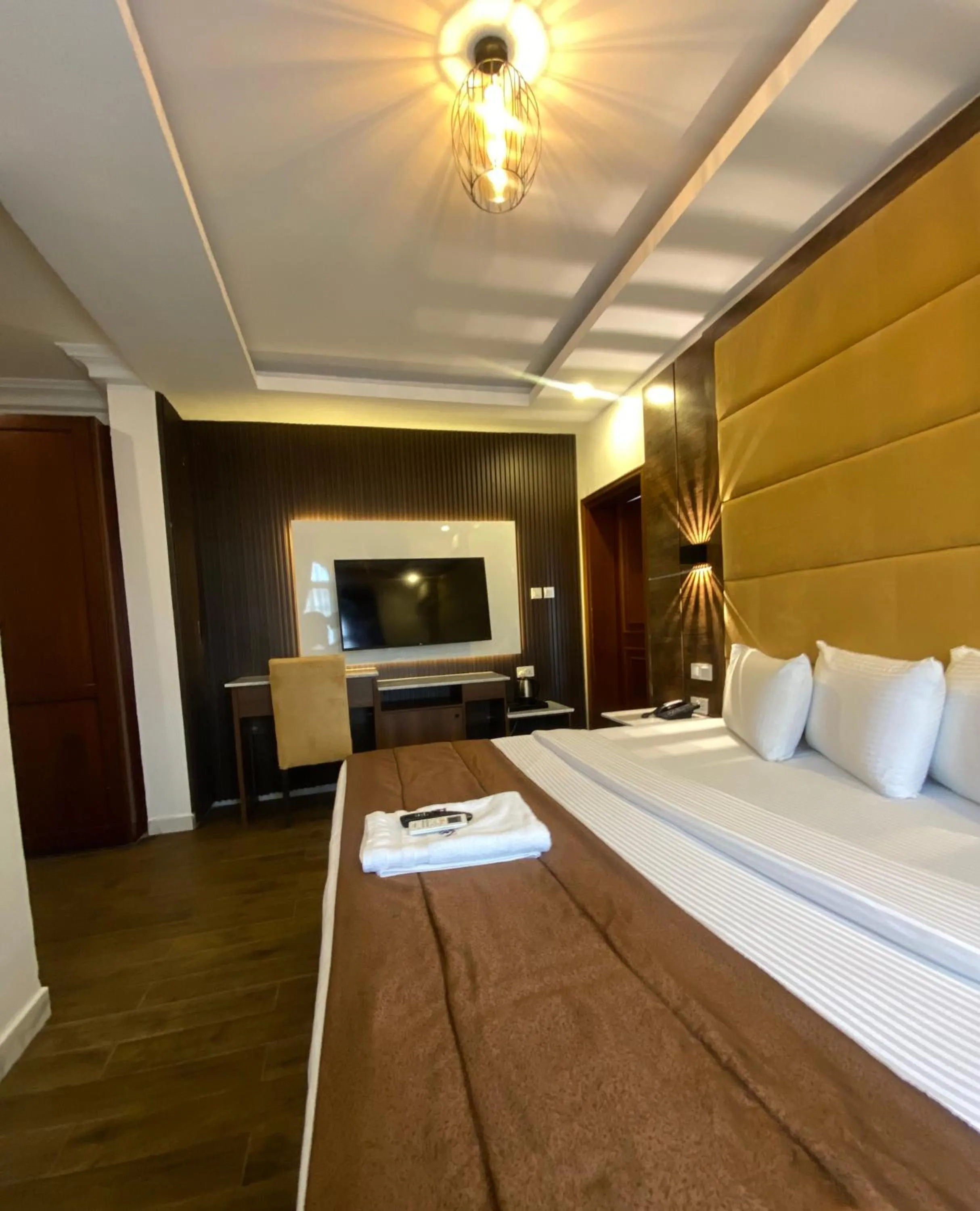 Presken Hotel White House, Lekki, Lagos