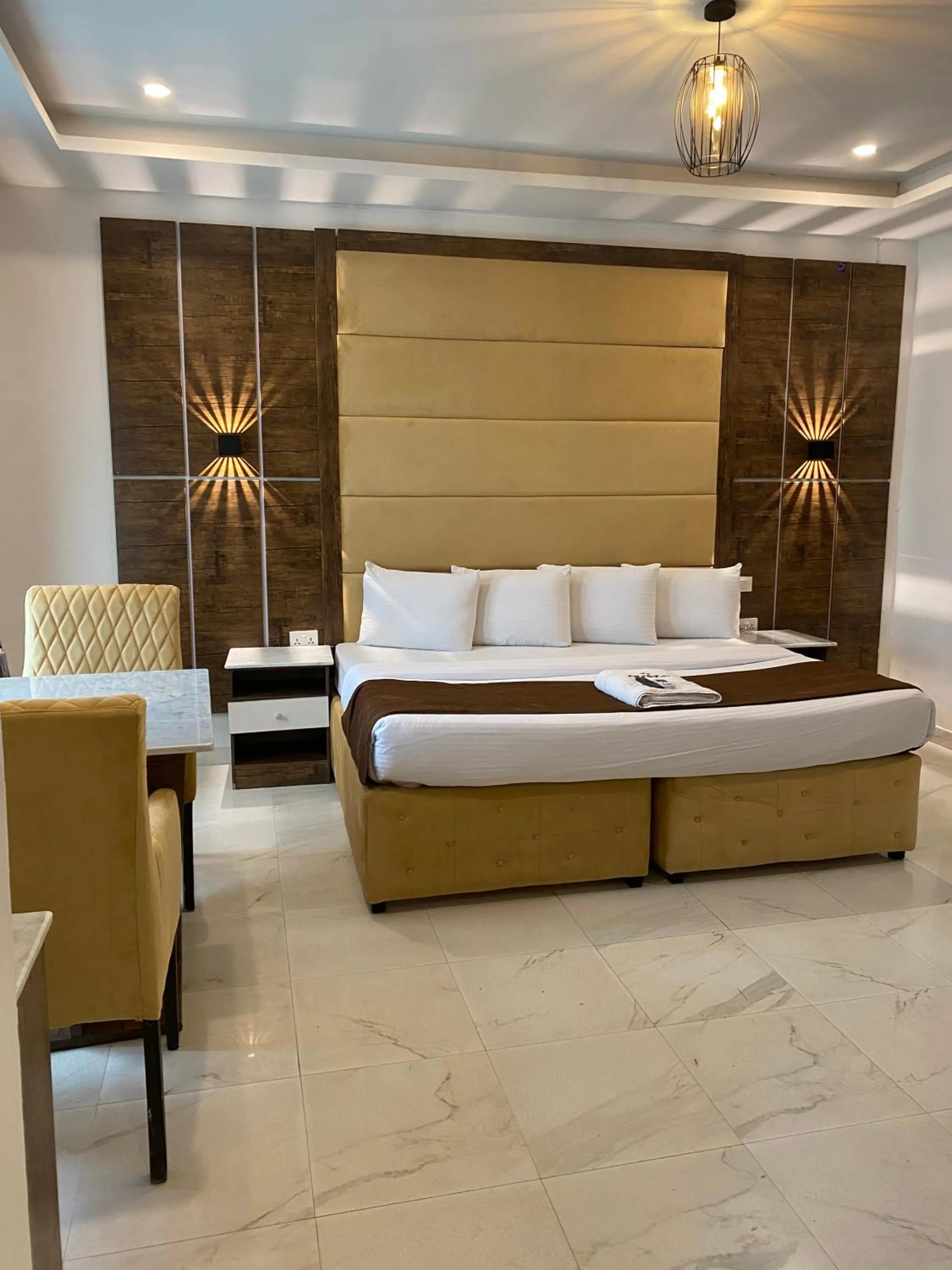 Presken Hotel White House, Lekki, Lagos