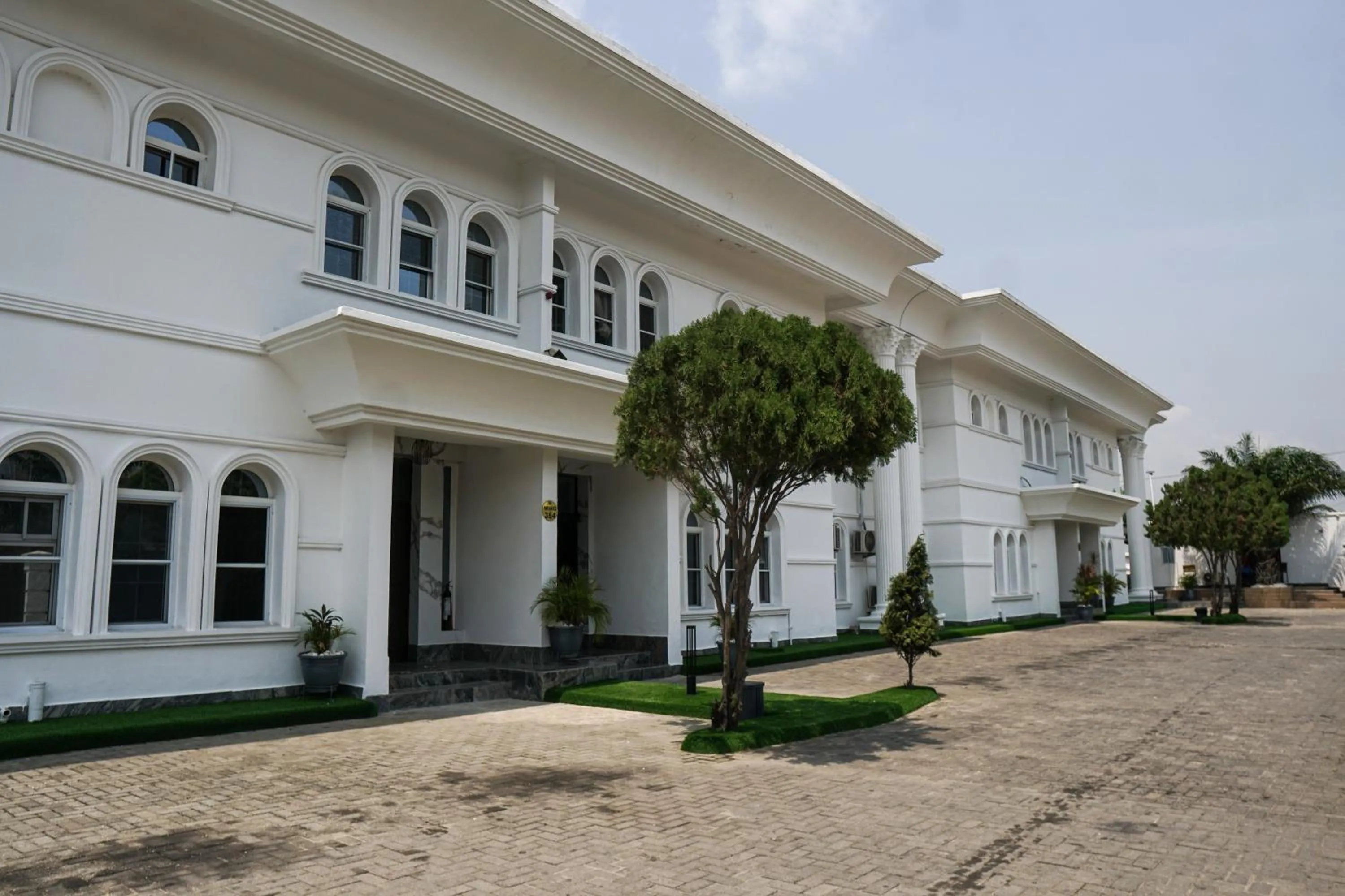 Presken Hotel White House, Lekki, Lagos