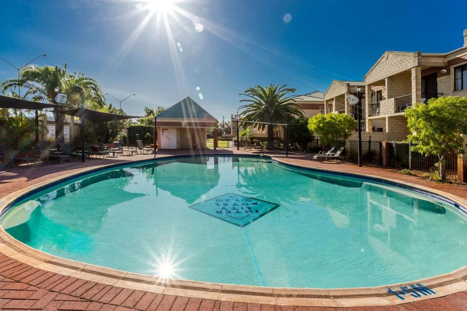 Swimming pool in Country Comfort Perth