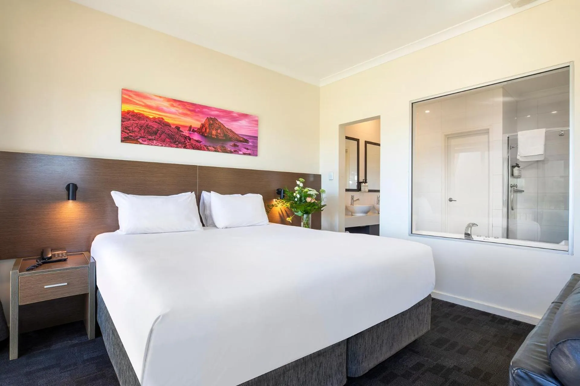 Bedroom, Bed in Country Comfort Perth