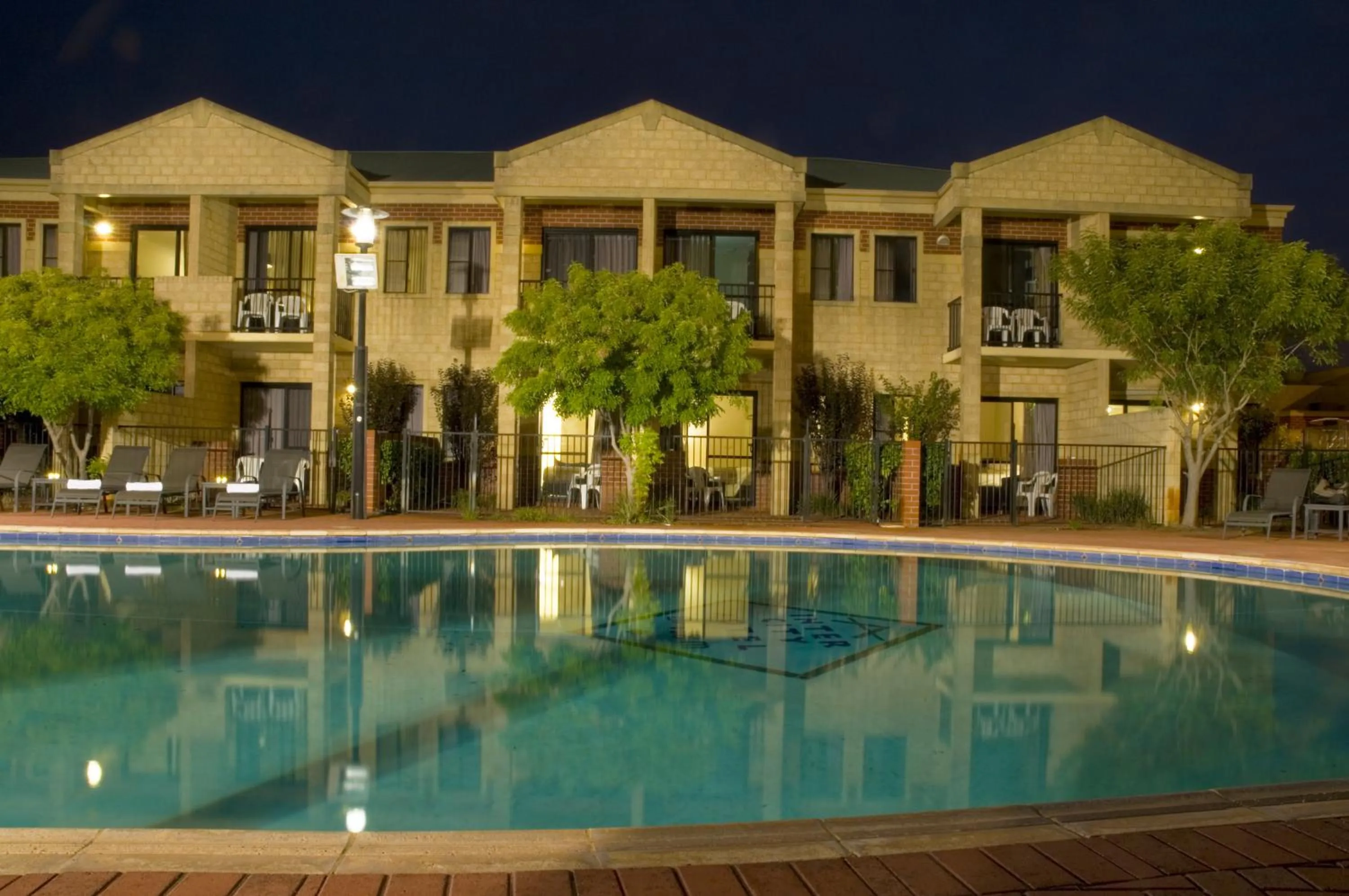 Facade/entrance in Country Comfort Perth