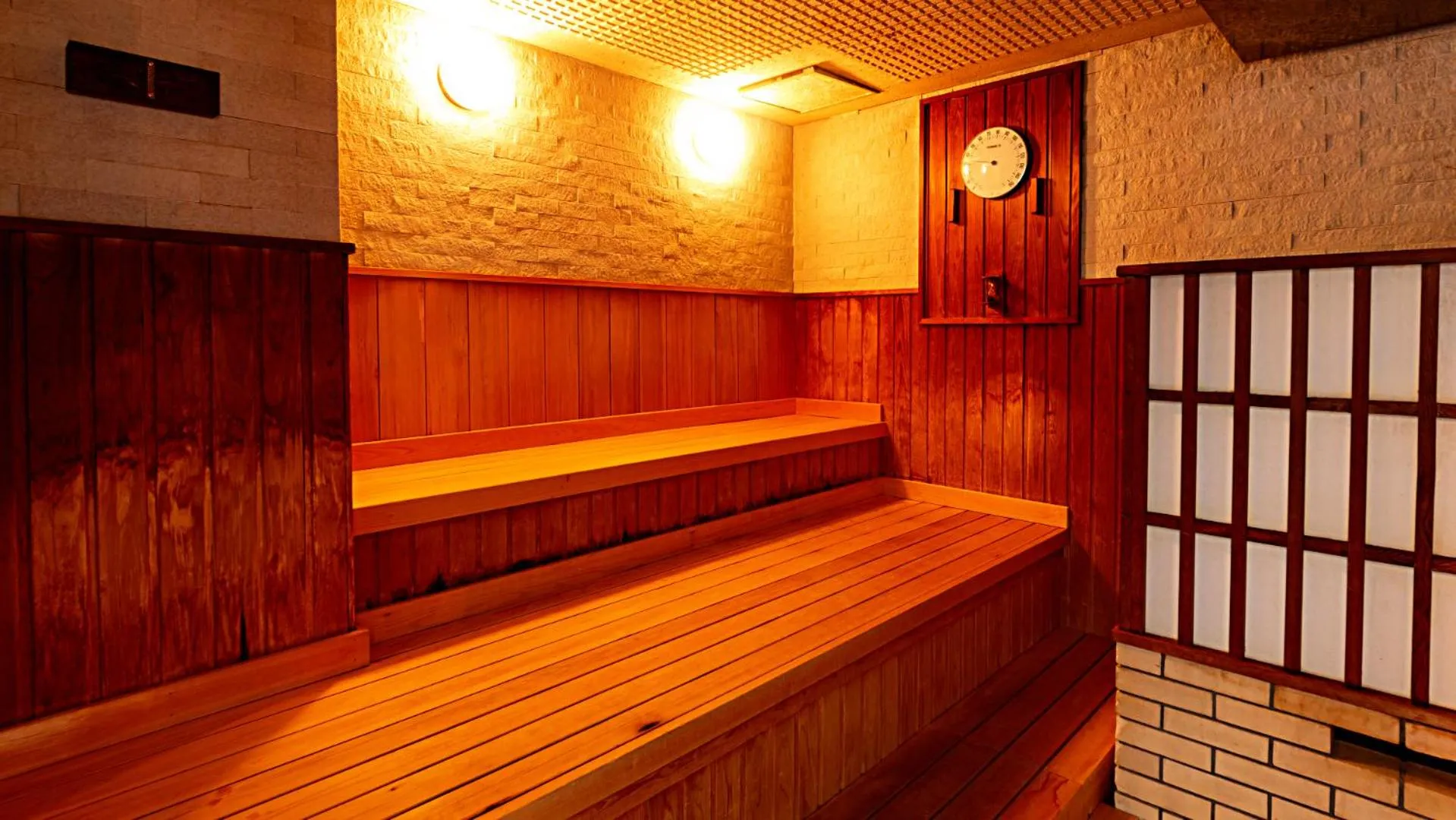 Sauna in Hotel Nikko Kochi Asahi Royal