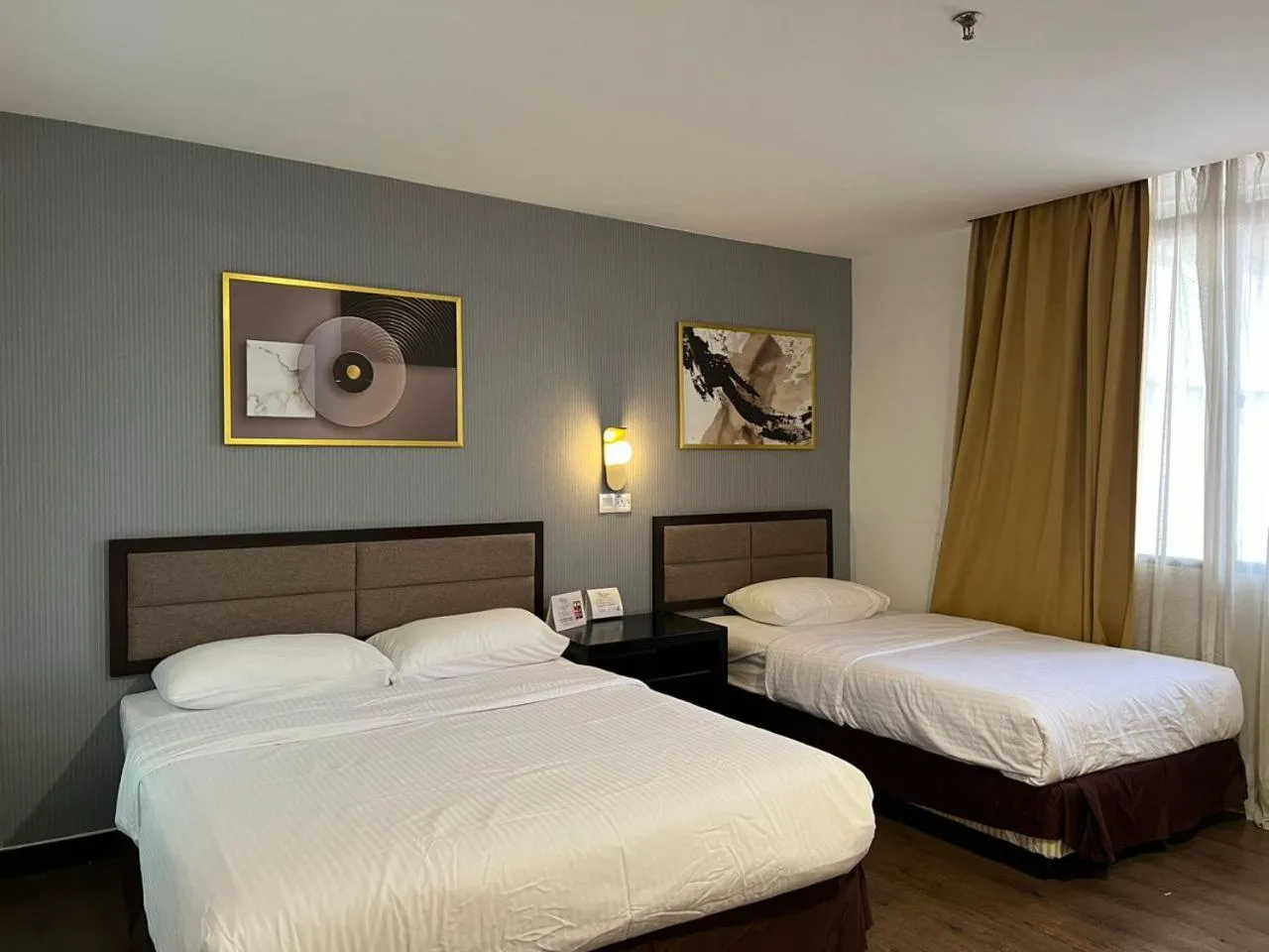 Bed in Remington Hotel