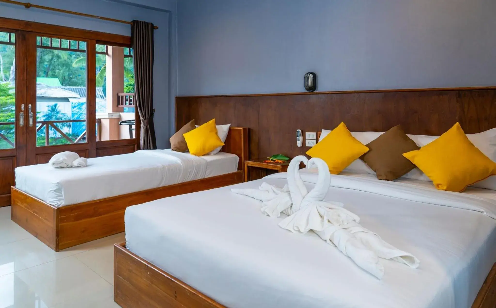 Triple Room with Balcony in Little Paradise Haad Rin Koh Phangan Triple Room with Balcony in Little Paradise Haad Rin Koh Phangan