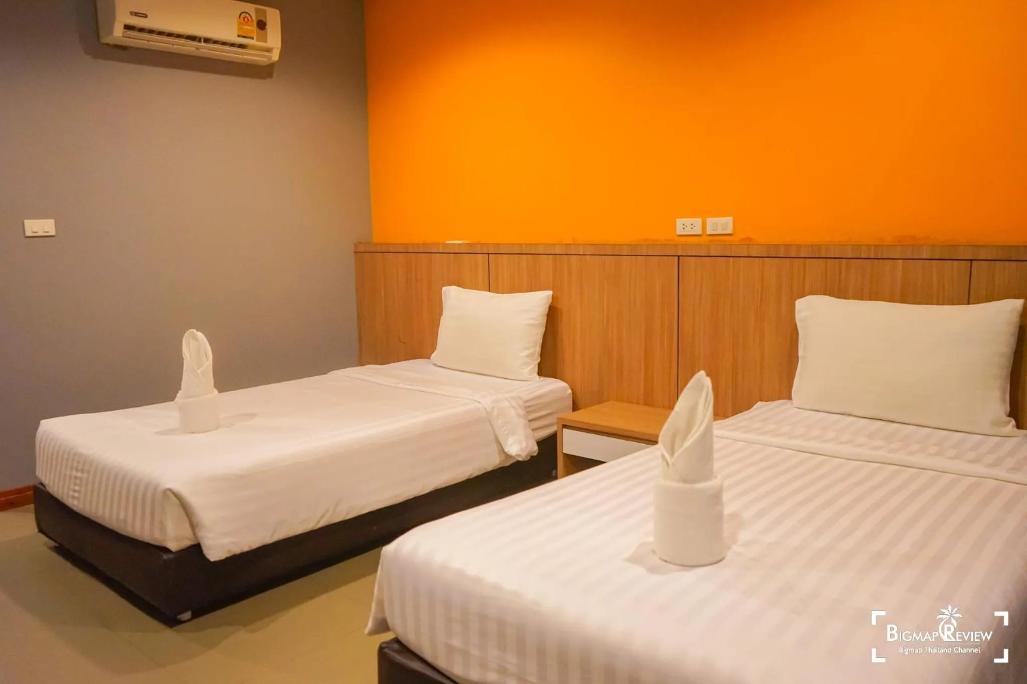 Bed in Little Paradise Haad Rin Koh Phangan