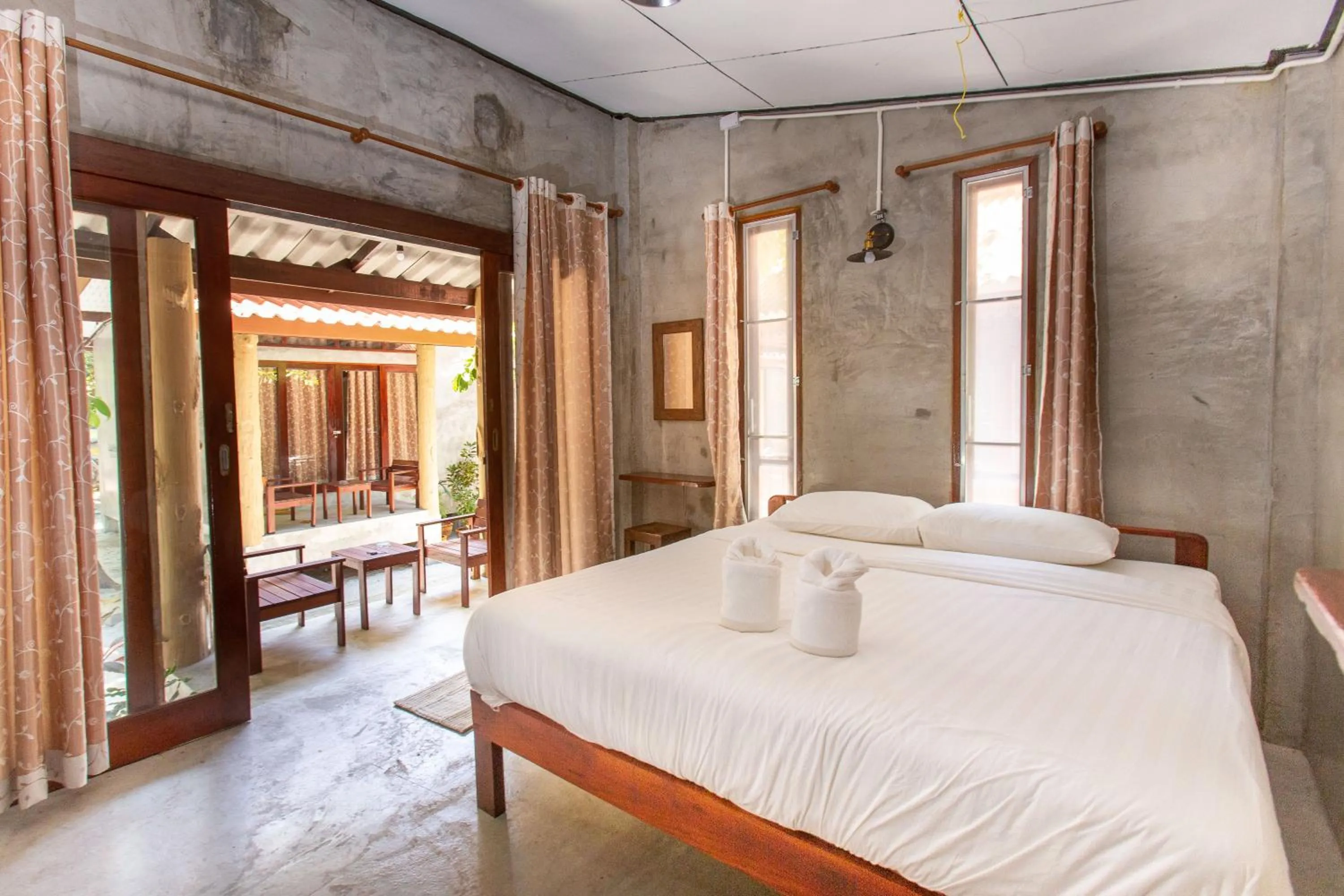 Bed in Frog Beach House