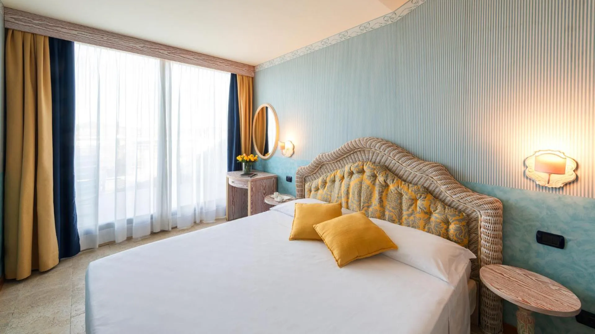 Bedroom, Bed in Hotel Marina Uno