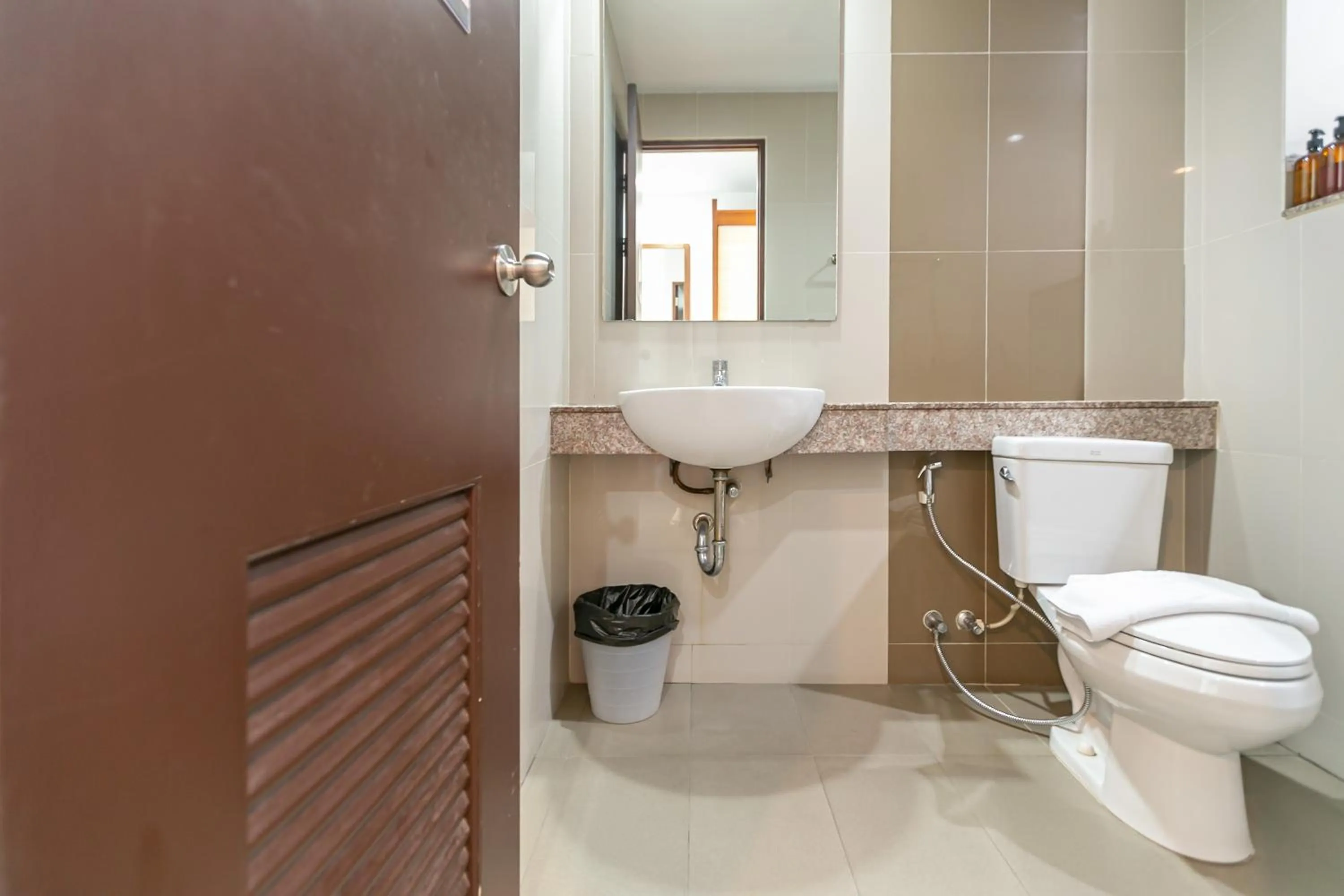 Bathroom in Farthai Residence