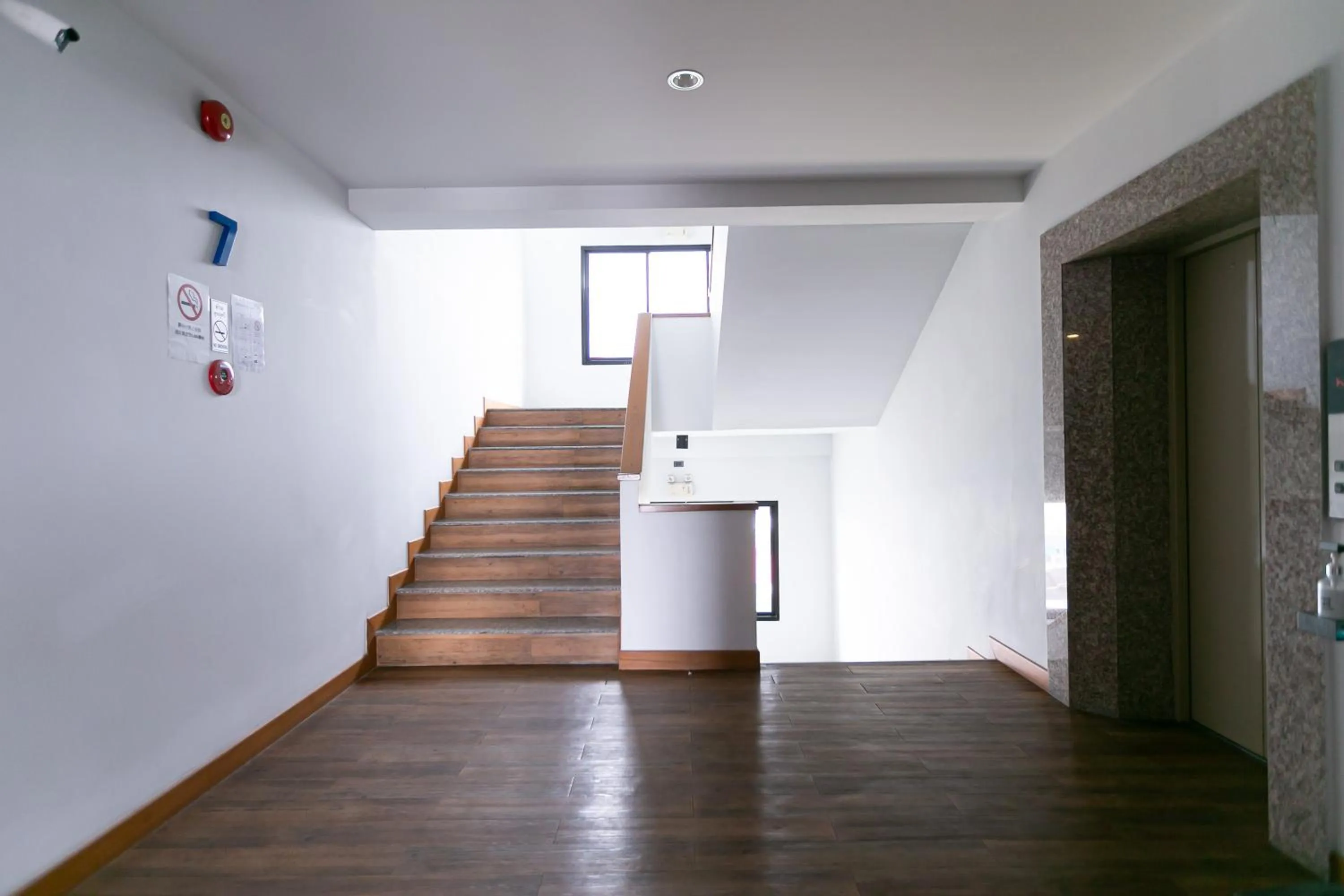 Decorative detail in Farthai Residence