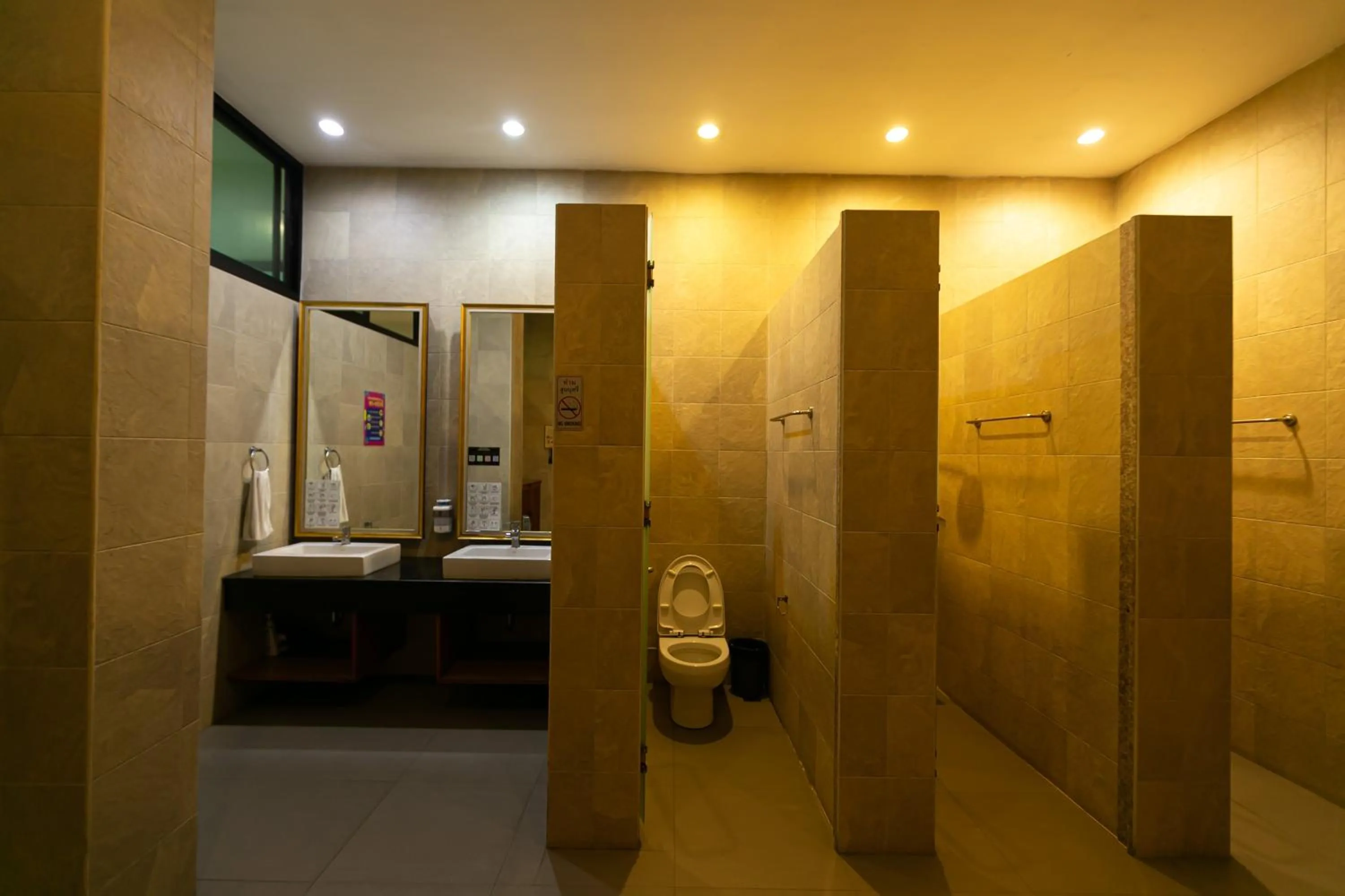 Bathroom in Farthai Residence
