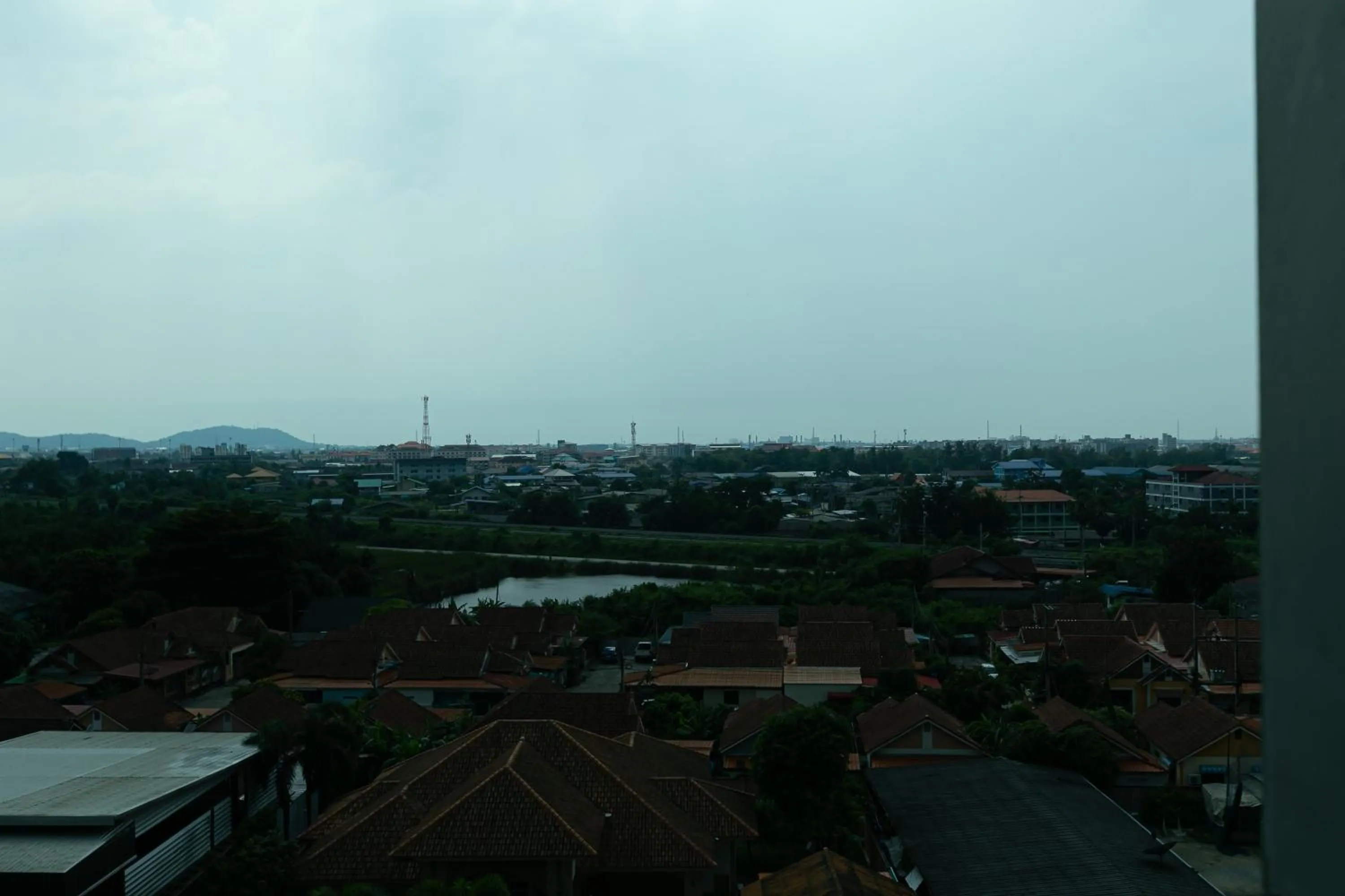 Day in Farthai Residence