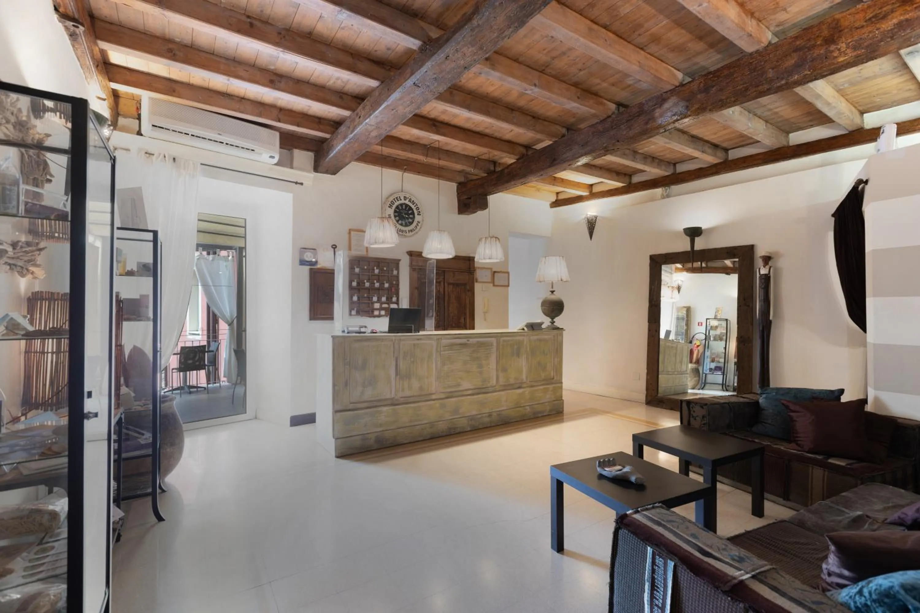 Lobby or reception in Hotel Al Convento