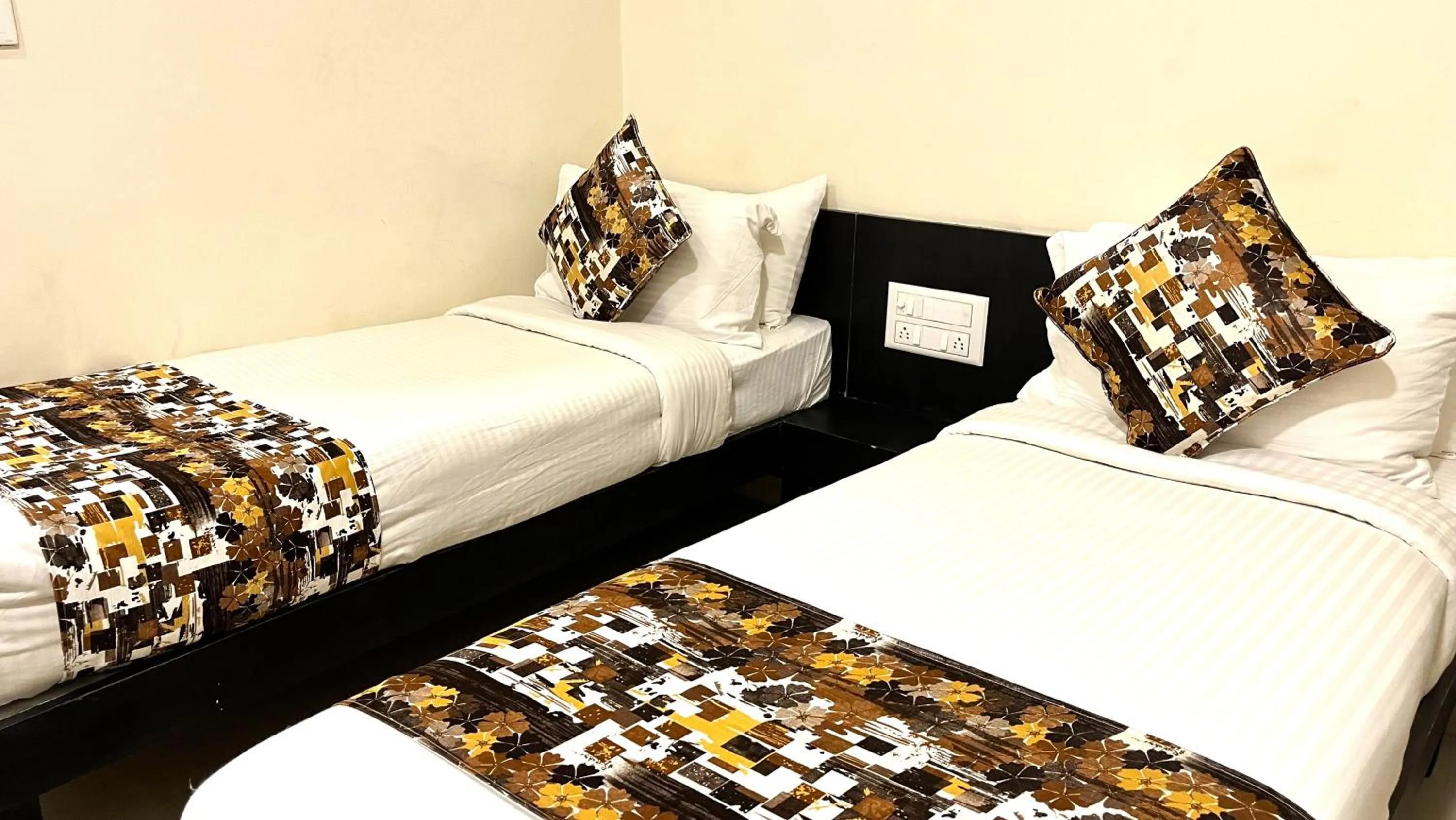 Athasri Hotel HSR Layout