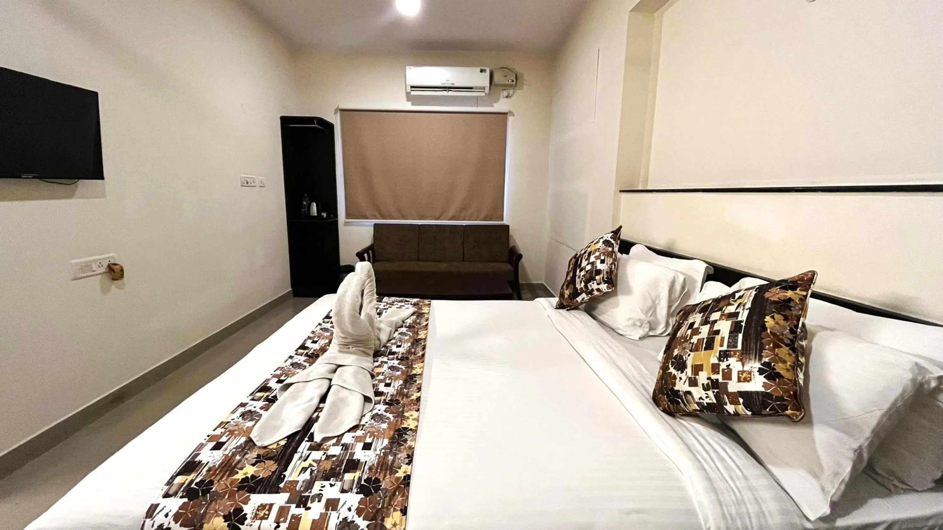 Athasri Hotel HSR Layout