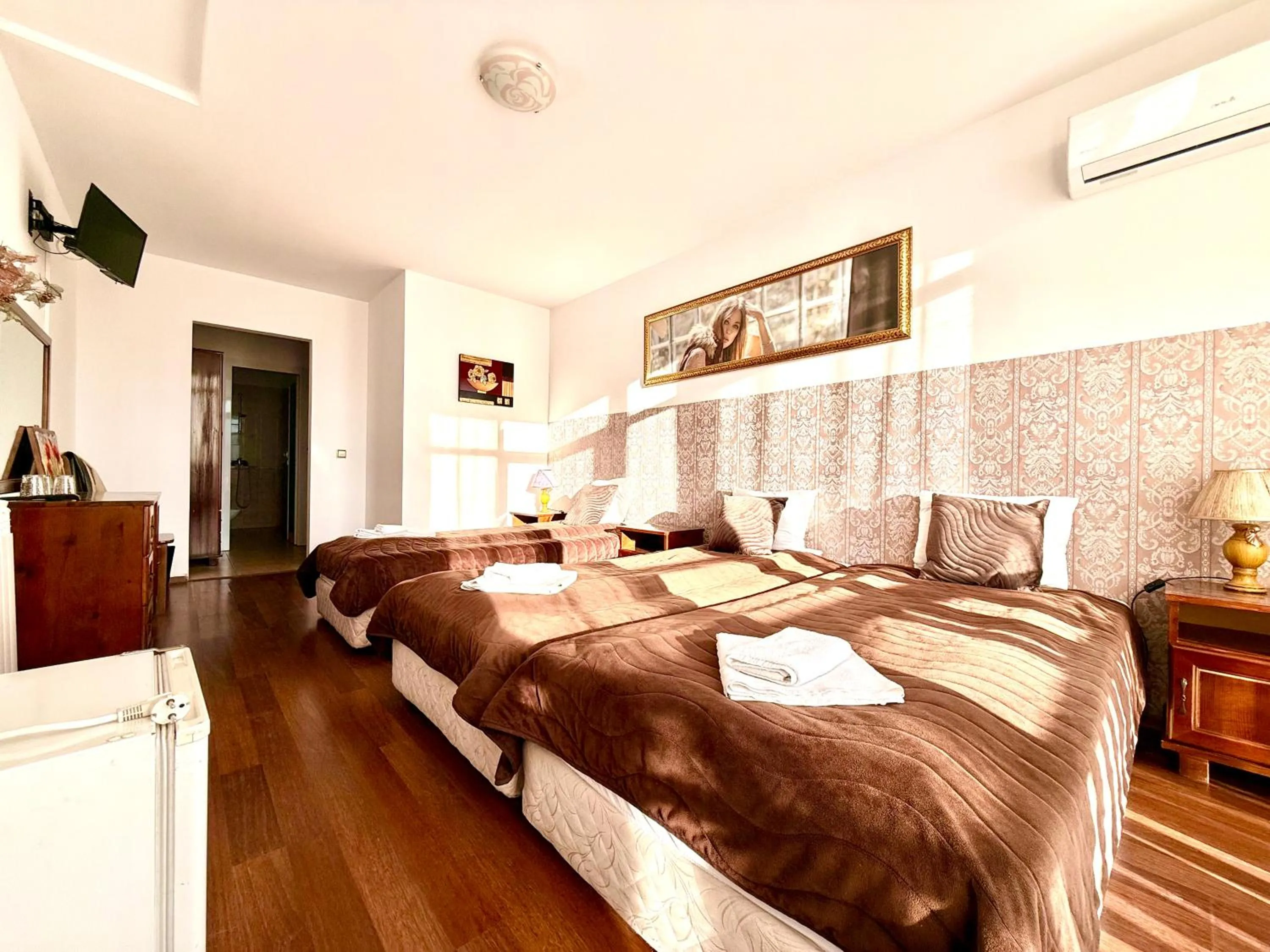 Photo of the whole room in Family Hotel Carpe Diem