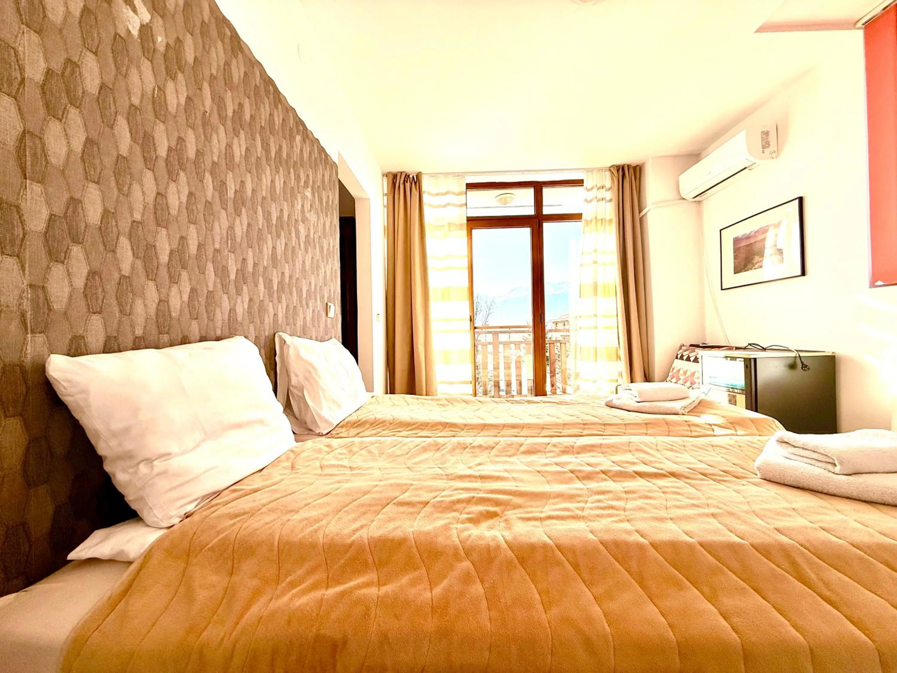 Photo of the whole room in Family Hotel Carpe Diem
