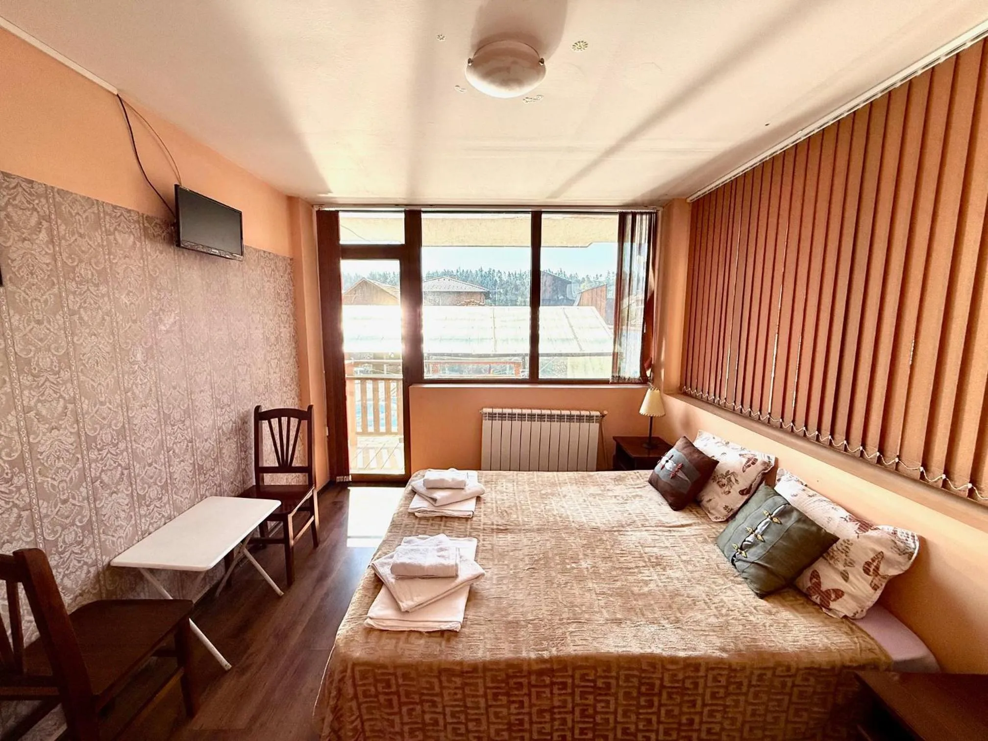 Photo of the whole room in Family Hotel Carpe Diem