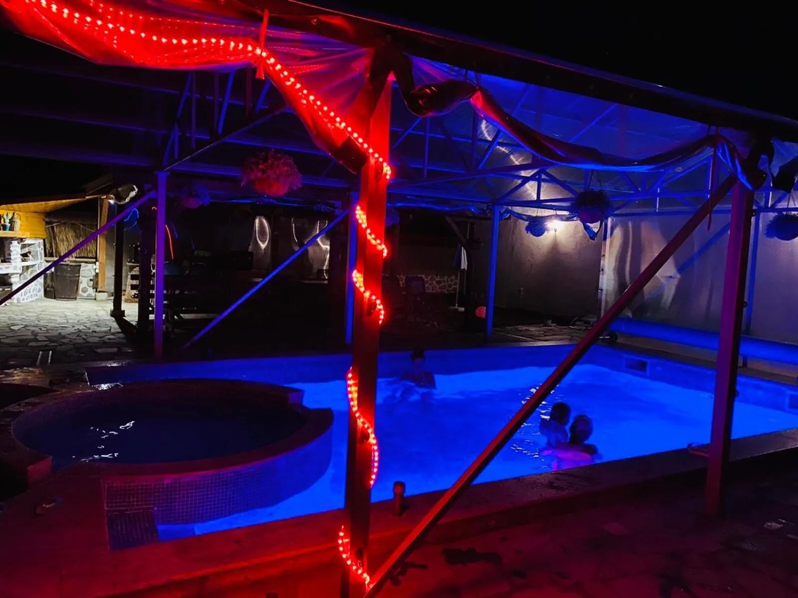 Swimming pool in Family Hotel Carpe Diem