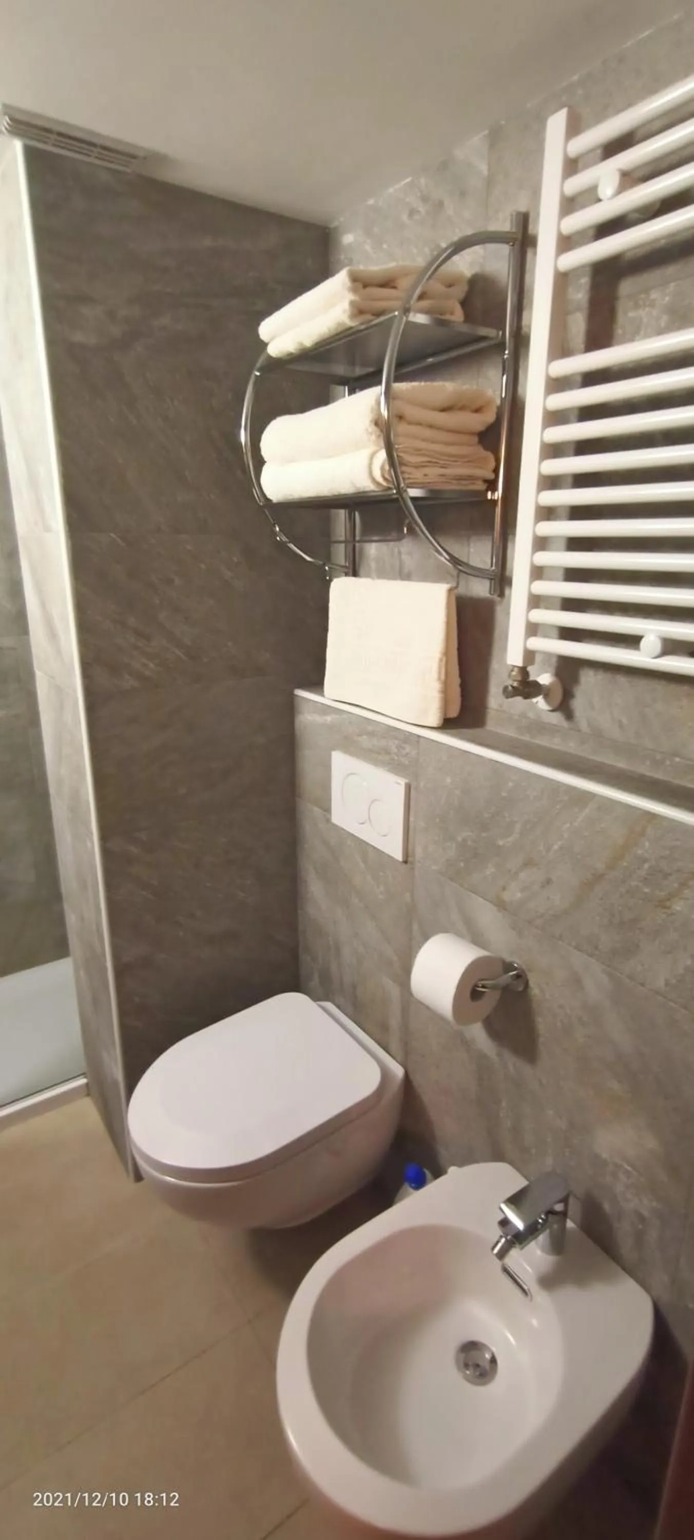 Bathroom in Chalet Alpina Hotel & Apartments