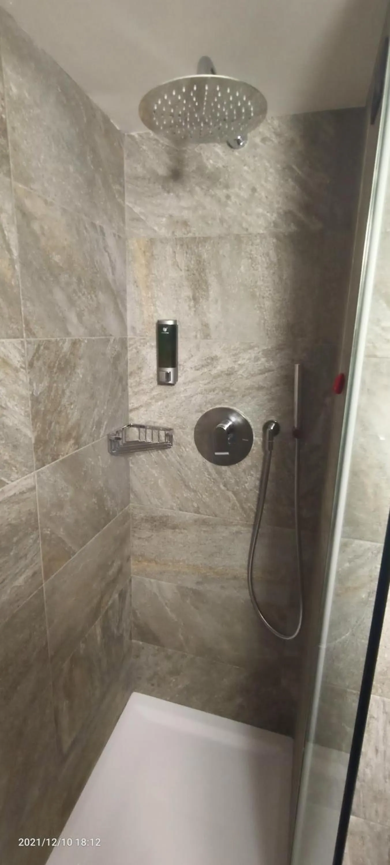 Bathroom in Chalet Alpina Hotel & Apartments