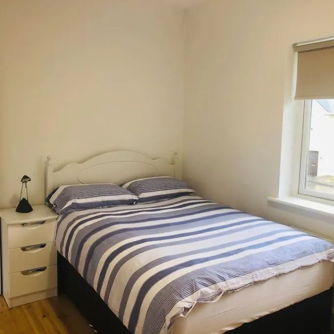 Bed in Townhouse Clifden: Located in the heart of Connemara