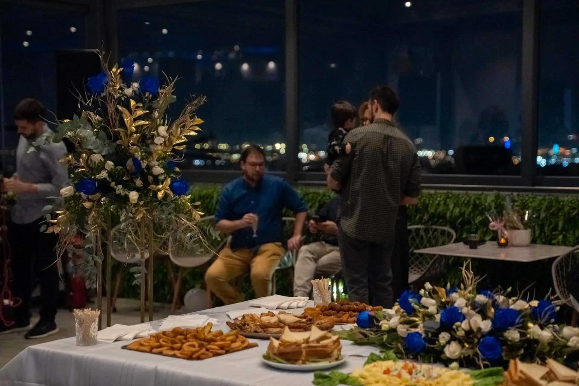 Food and drinks in Dunlin Hotel