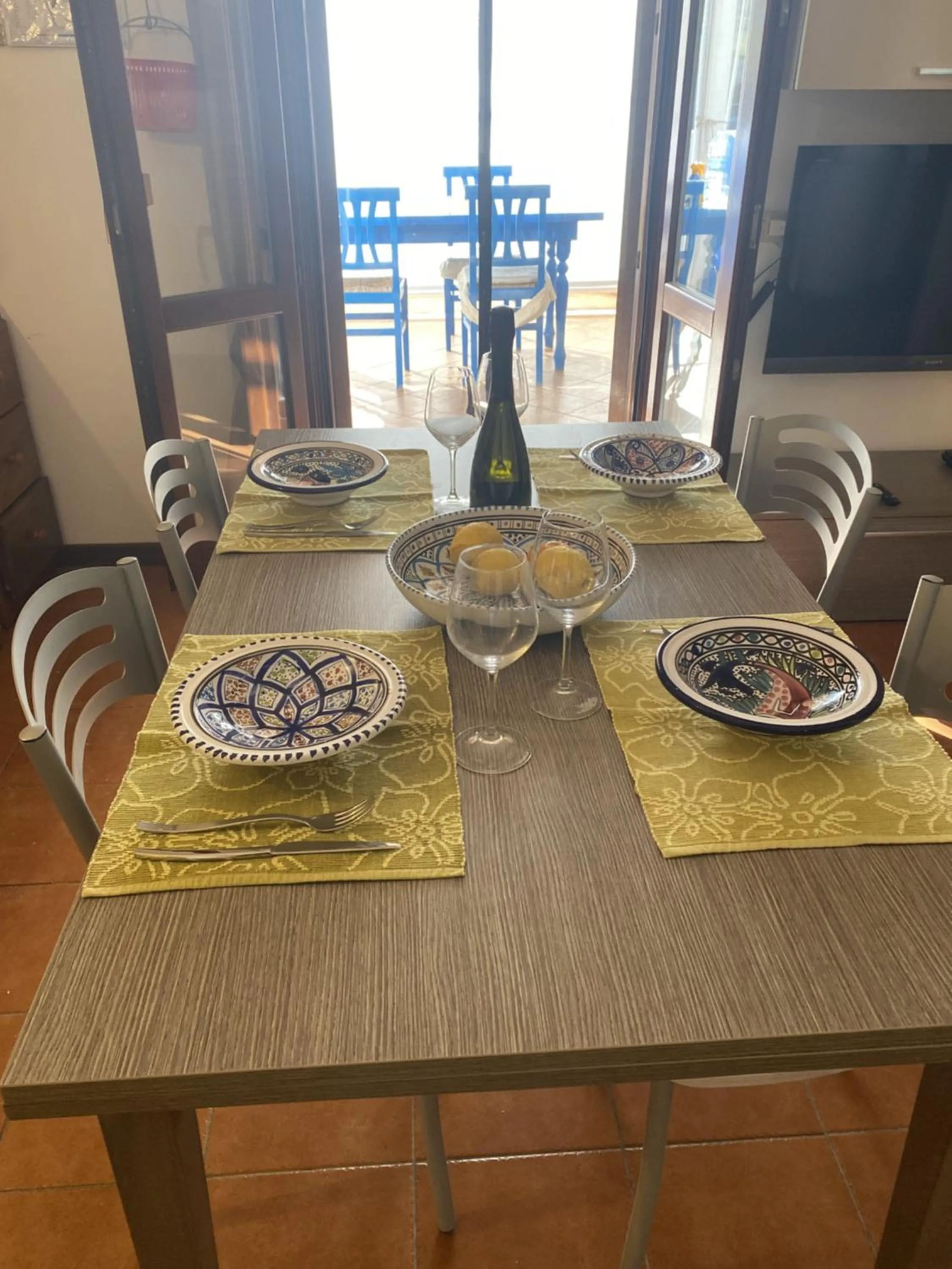 Dining area in Casa Emma