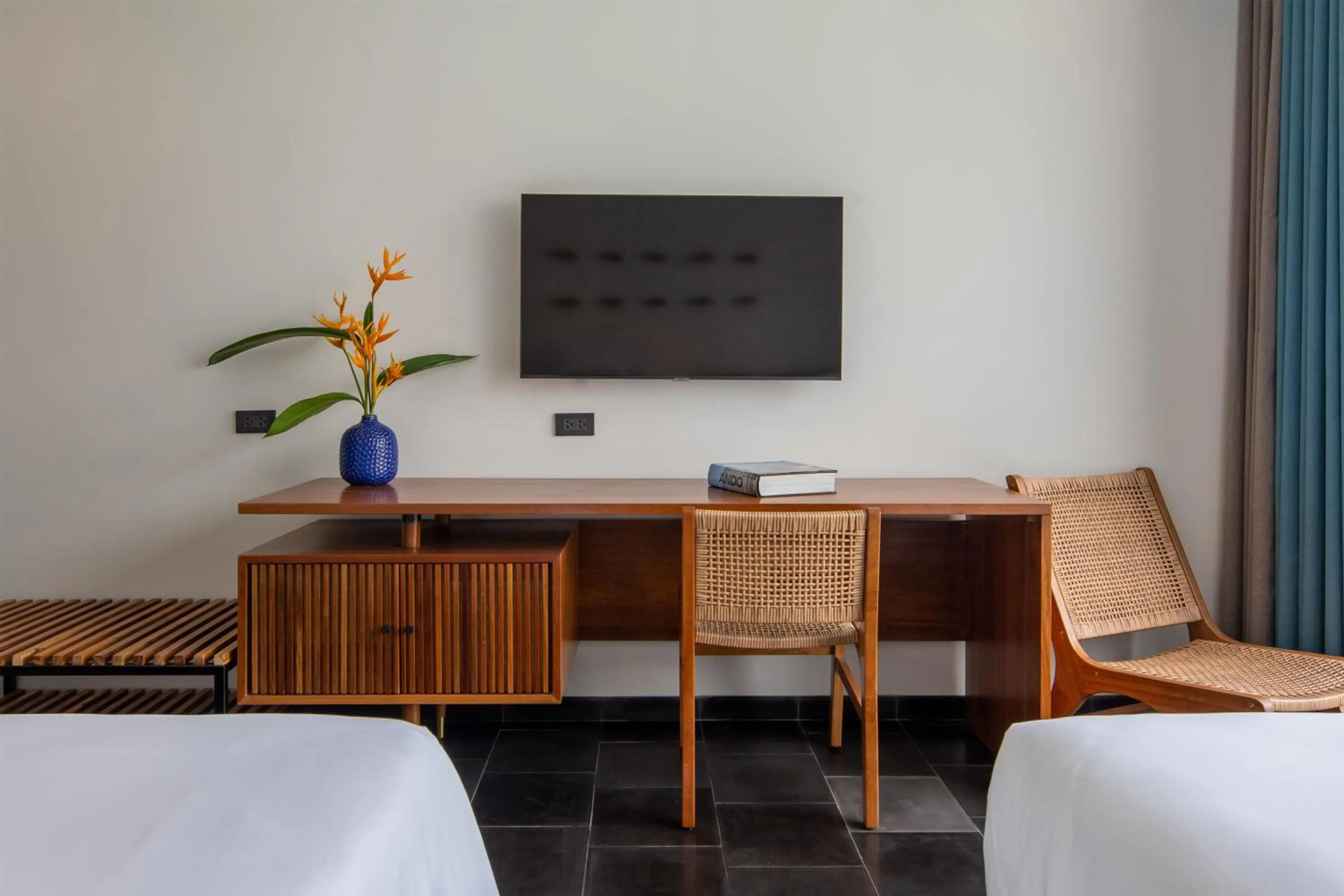 TV and multimedia, Bed in Le Mint Hotel Quy Nhơn