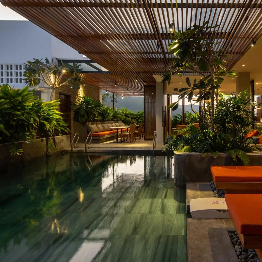 Swimming pool in Le Mint Hotel Quy Nhơn