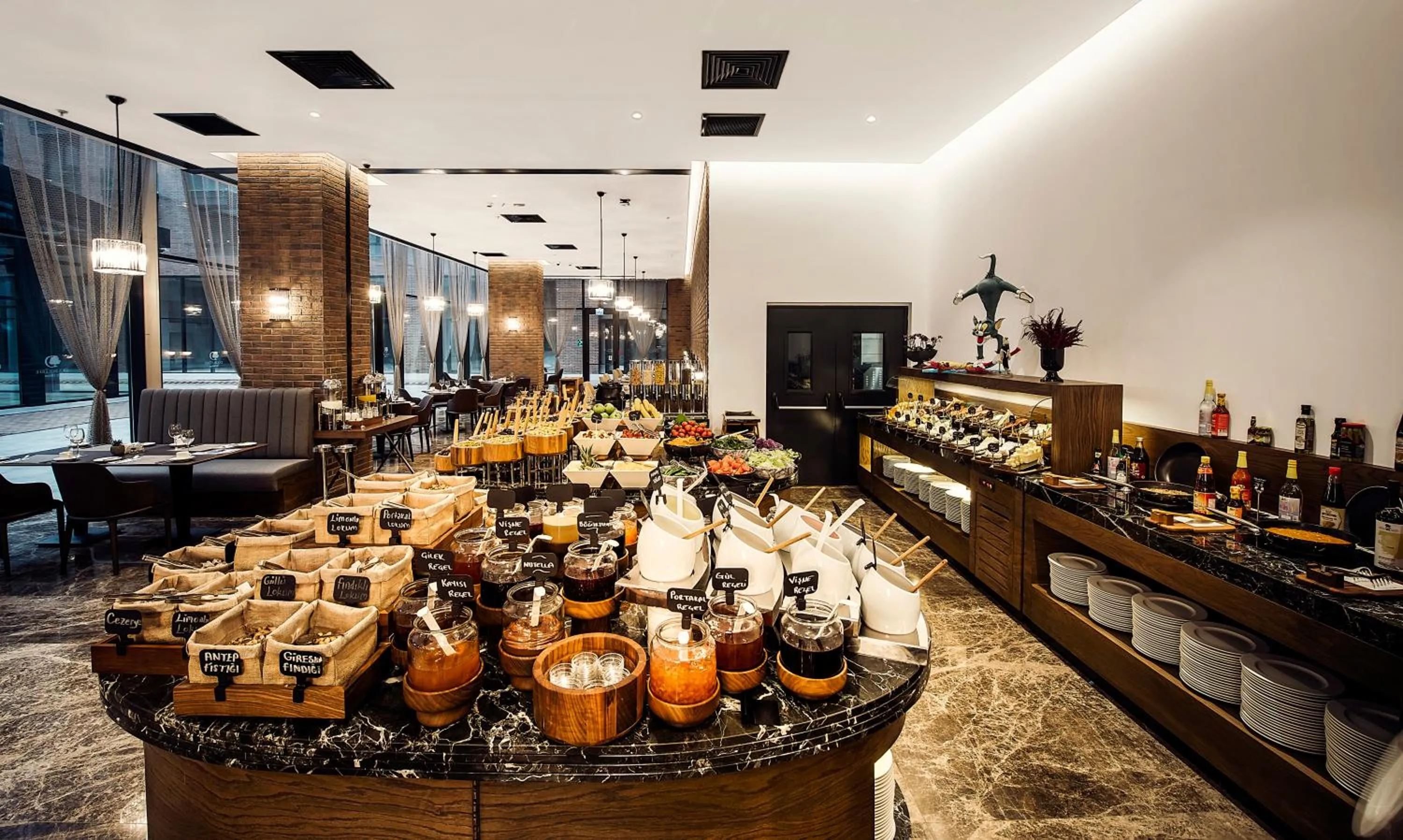 Restaurant/places to eat in Dedeman Kartepe Kocaeli