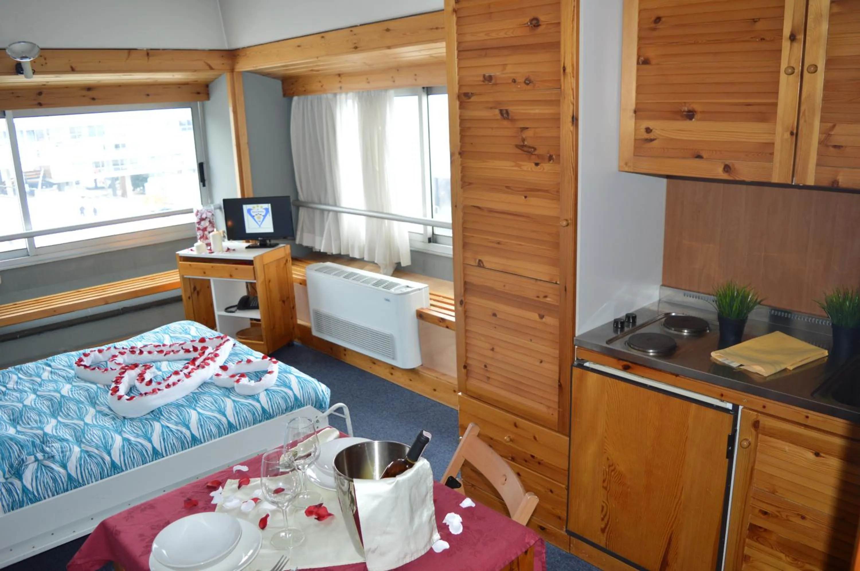 Day, Bed in Residence Il Vigo di Marilleva