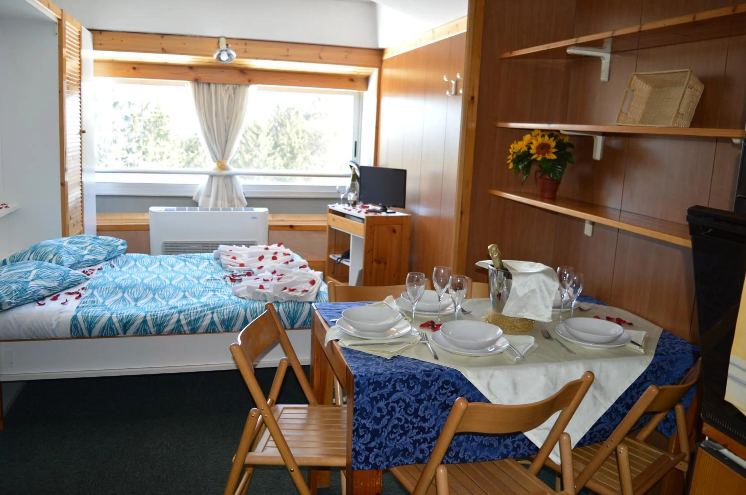 Day, Bed in Residence Il Vigo di Marilleva