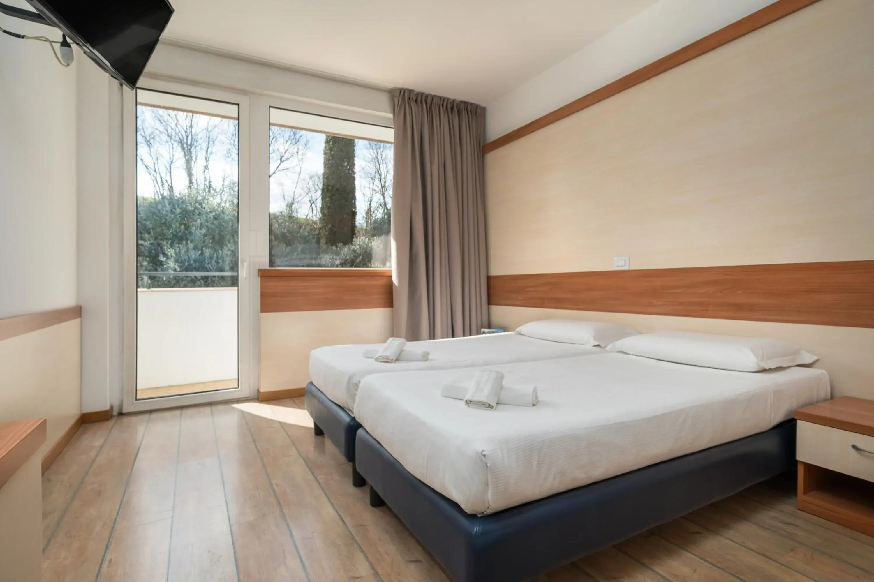 Bed in Hotel Centro Turistico Gardesano Bed in Hotel Centro Turistico Gardesano