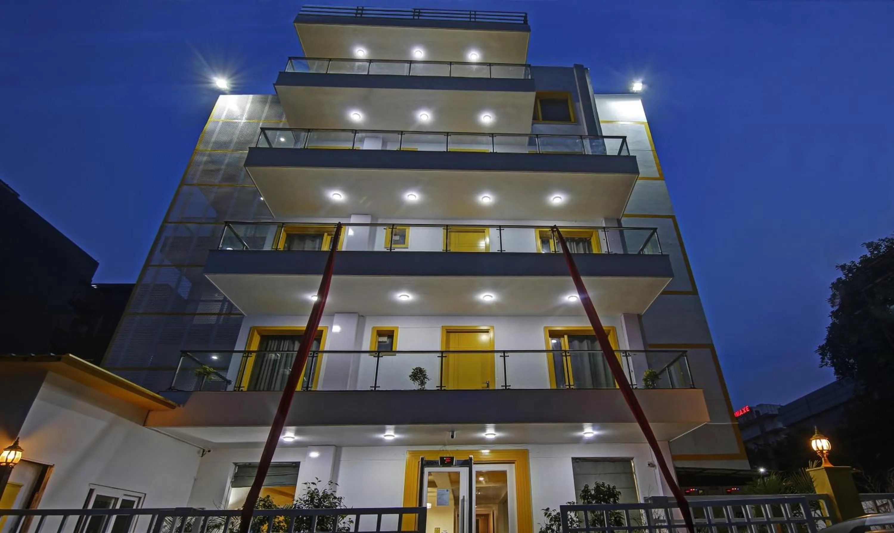 Property building in Treebo Ahinsa Residency Sohna Road